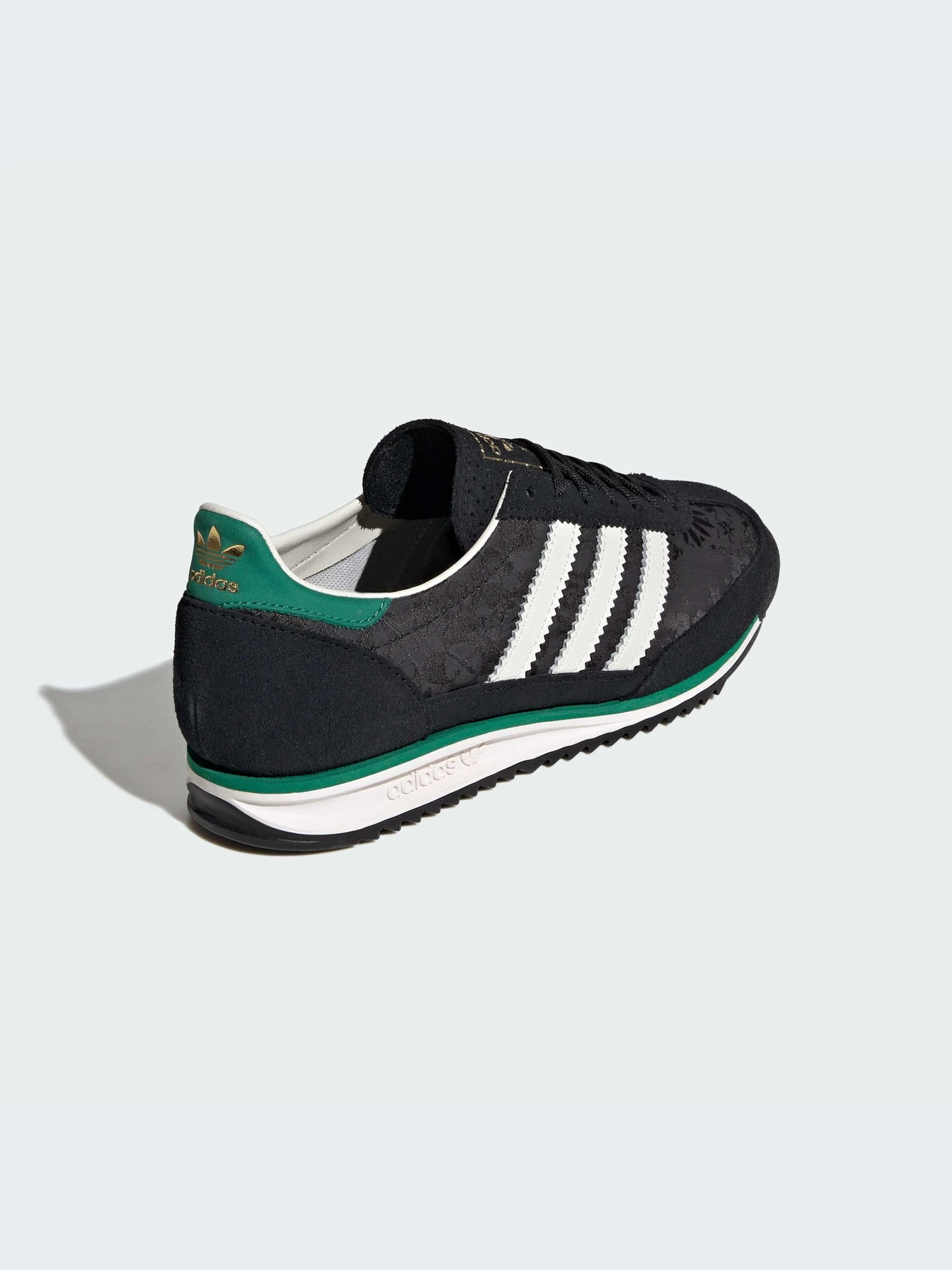 Кроссовки Adidas модель IH1870-KZ Кроссовки Adidas модель IH1870-KZ Фото