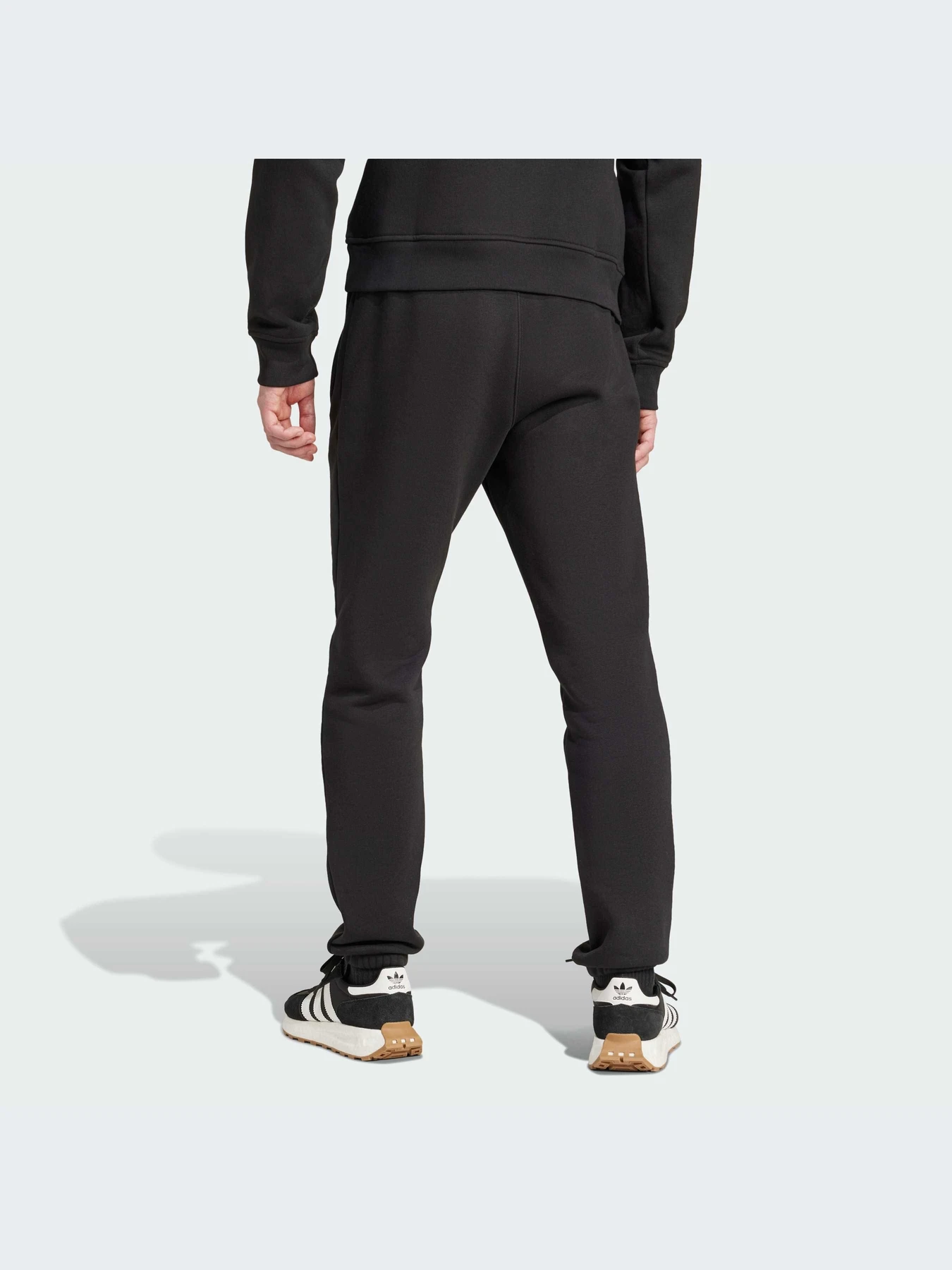 Брюки Adidas модель IY7361-KZ Брюки Adidas модель IY7361-KZ Фото