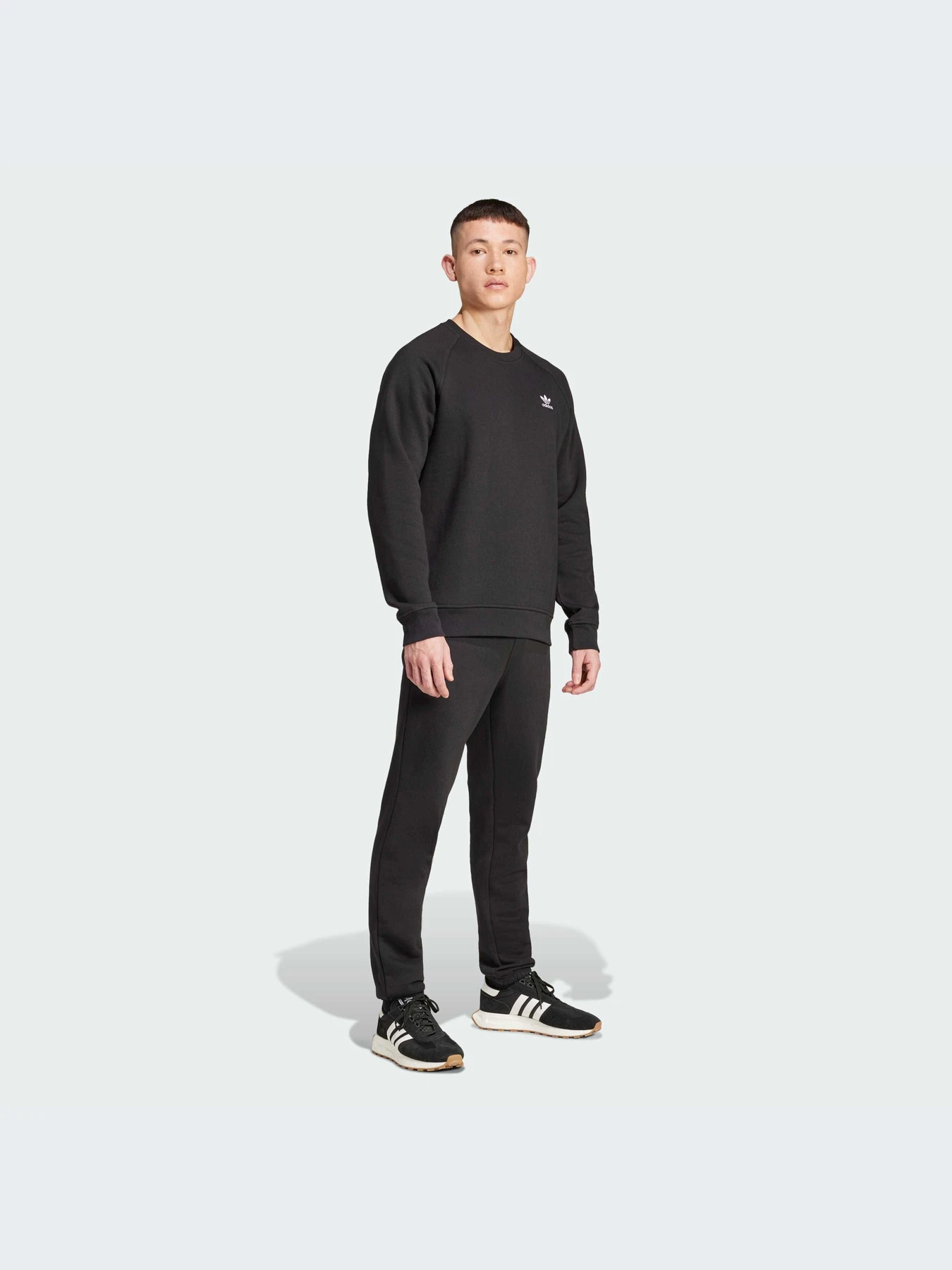 Брюки Adidas модель IY7361-KZ Брюки Adidas модель IY7361-KZ Фото