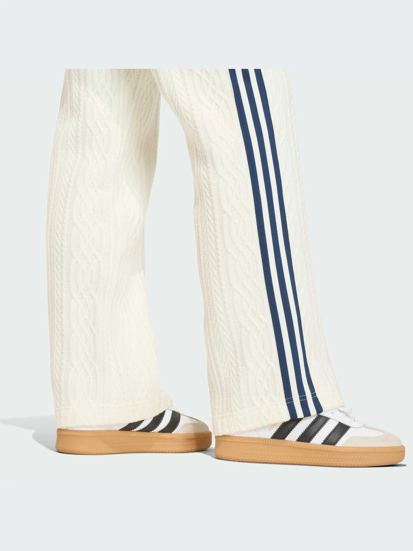 Брюки Adidas модель KS7801-KZ Брюки Adidas модель KS7801-KZ Фото