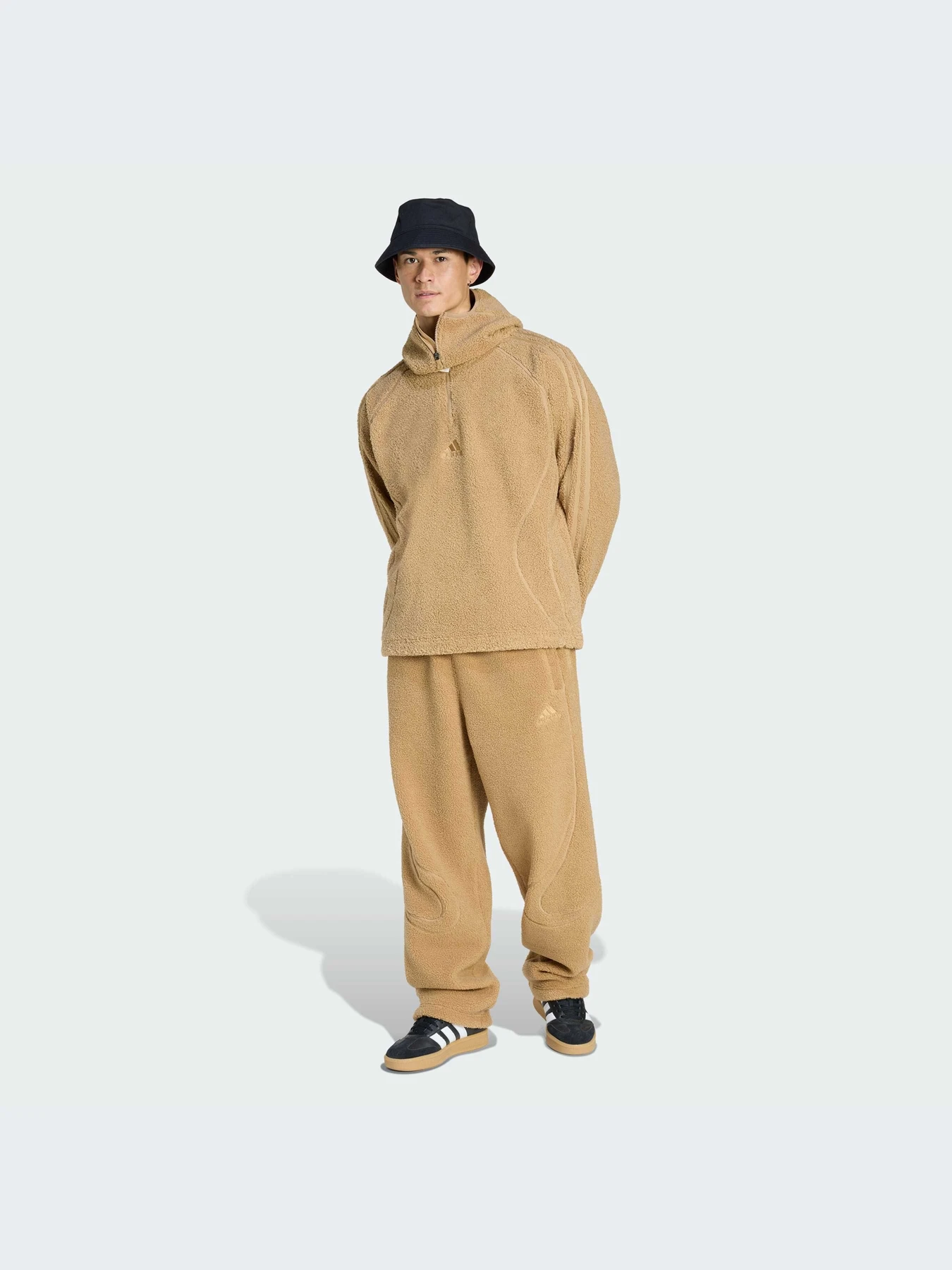 Куртки и дубленки Adidas модель KR5168-KZ Куртки и дубленки Adidas модель KR5168-KZ Фото