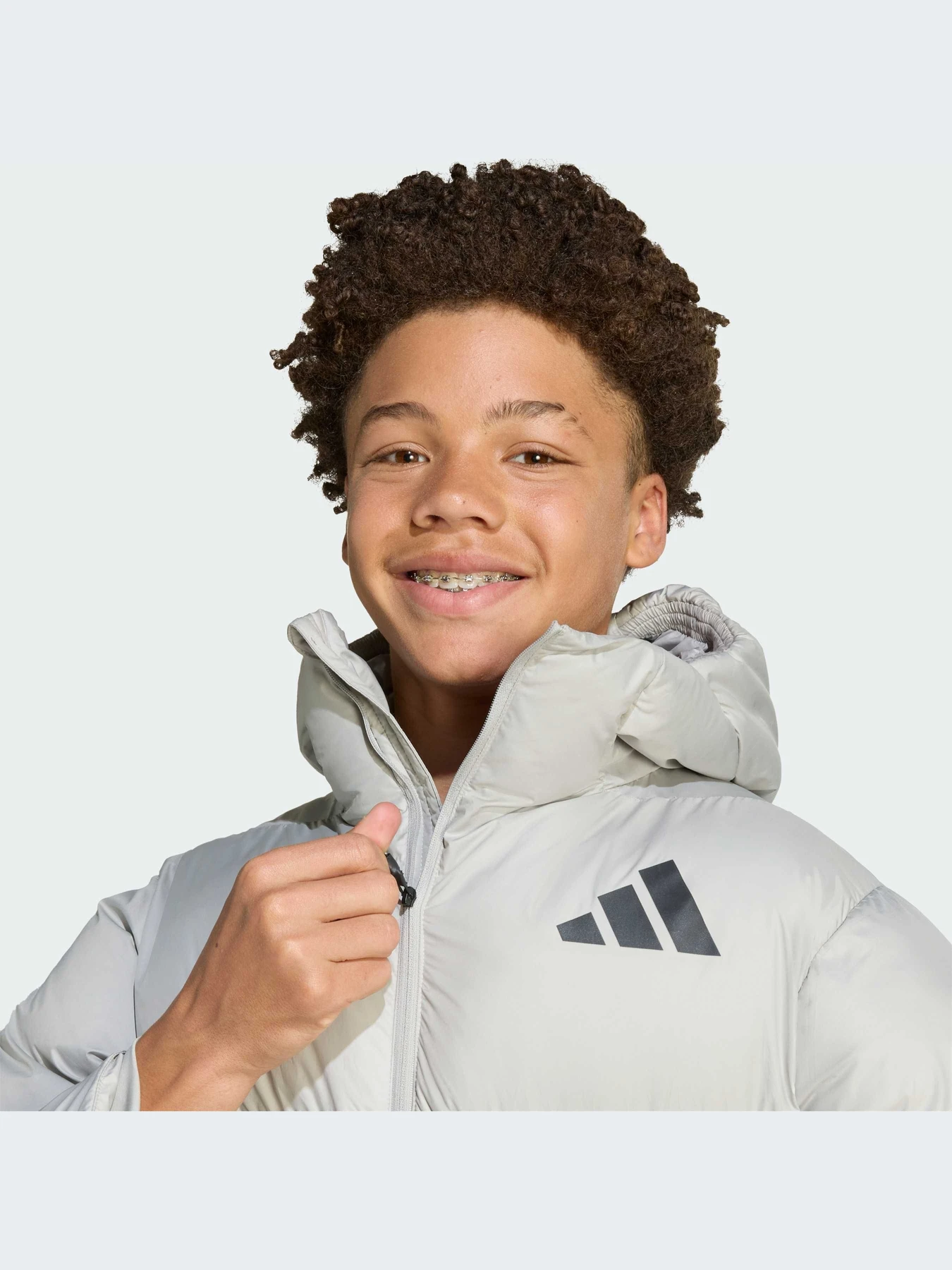 Куртки и дубленки Adidas ZNE модель JV5863-KZ Куртки и дубленки Adidas ZNE модель JV5863-KZ Фото