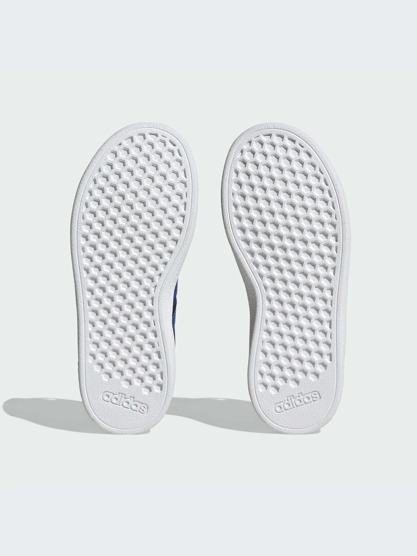 Кроссовки Adidas модель IG4839-KZ Кроссовки Adidas модель IG4839-KZ Фото