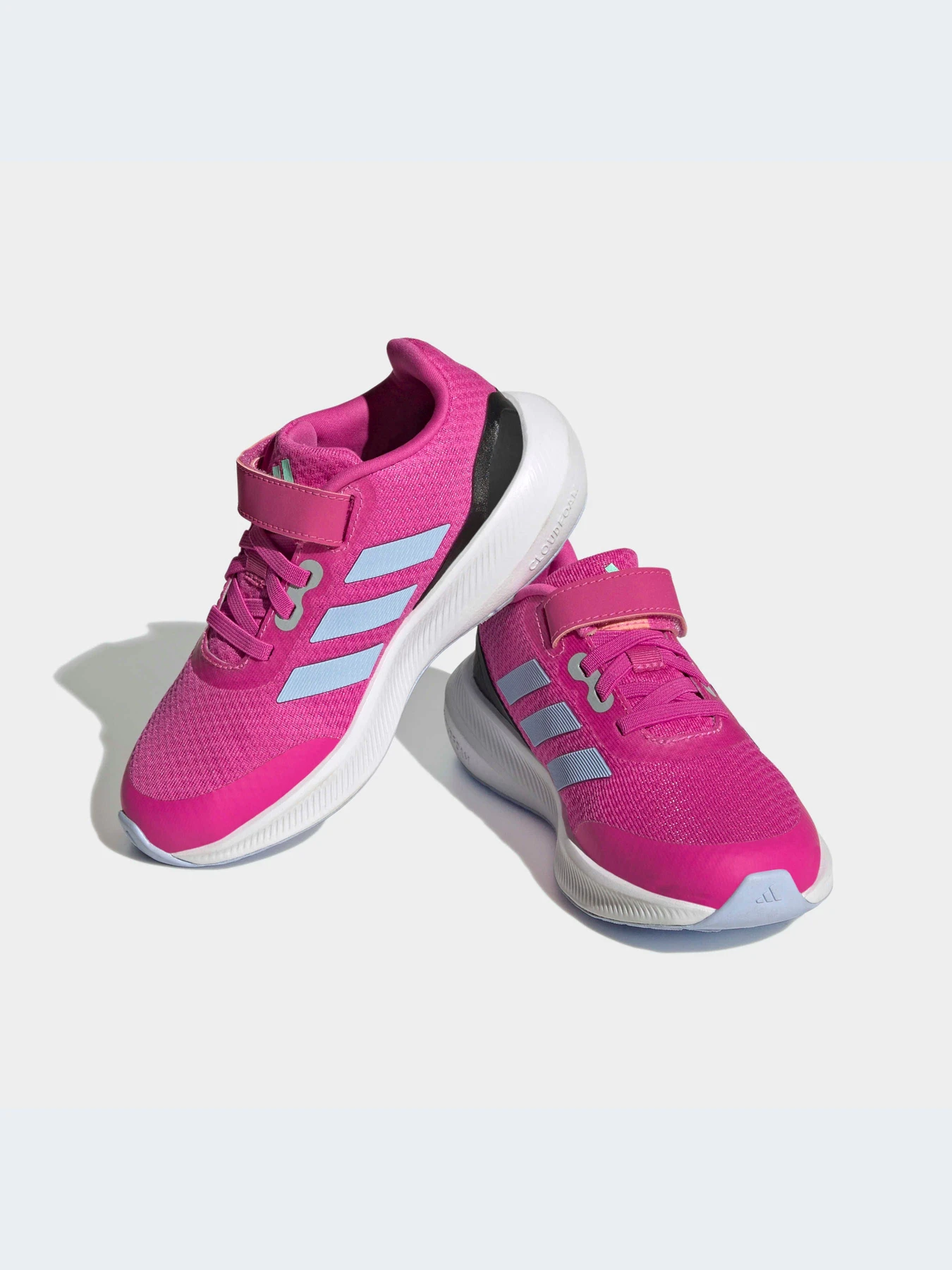 Кроссовки Adidas модель HP5874-KZ Кроссовки Adidas модель HP5874-KZ Фото