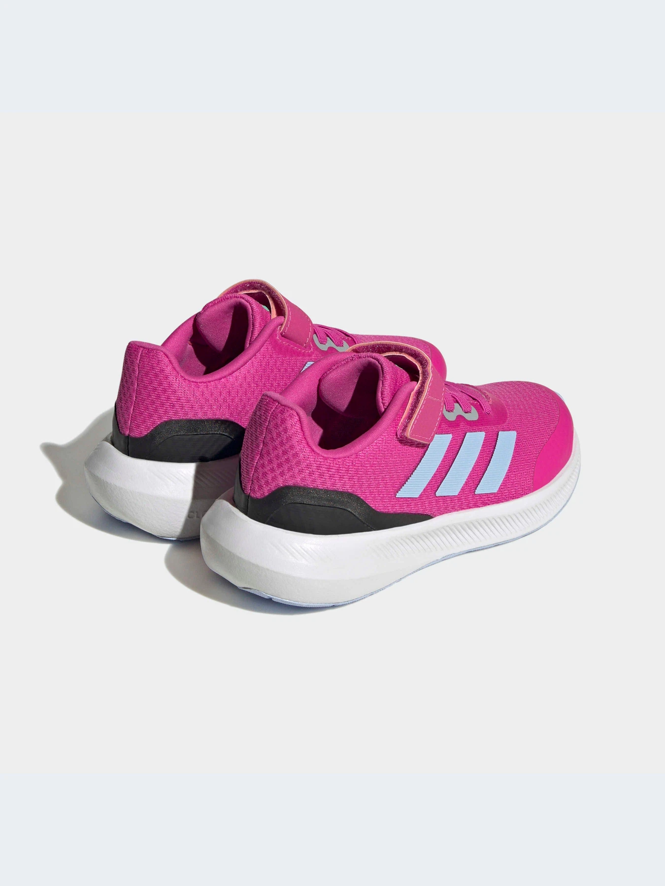 Кроссовки Adidas модель HP5874-KZ Кроссовки Adidas модель HP5874-KZ Фото