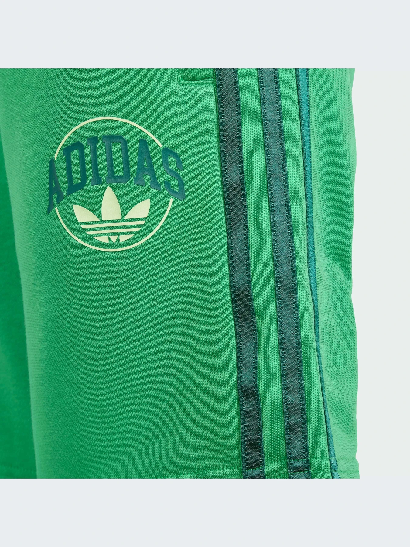 Шорты Adidas Graphics модель IR7610-KZ Шорты Adidas Graphics модель IR7610-KZ Фото