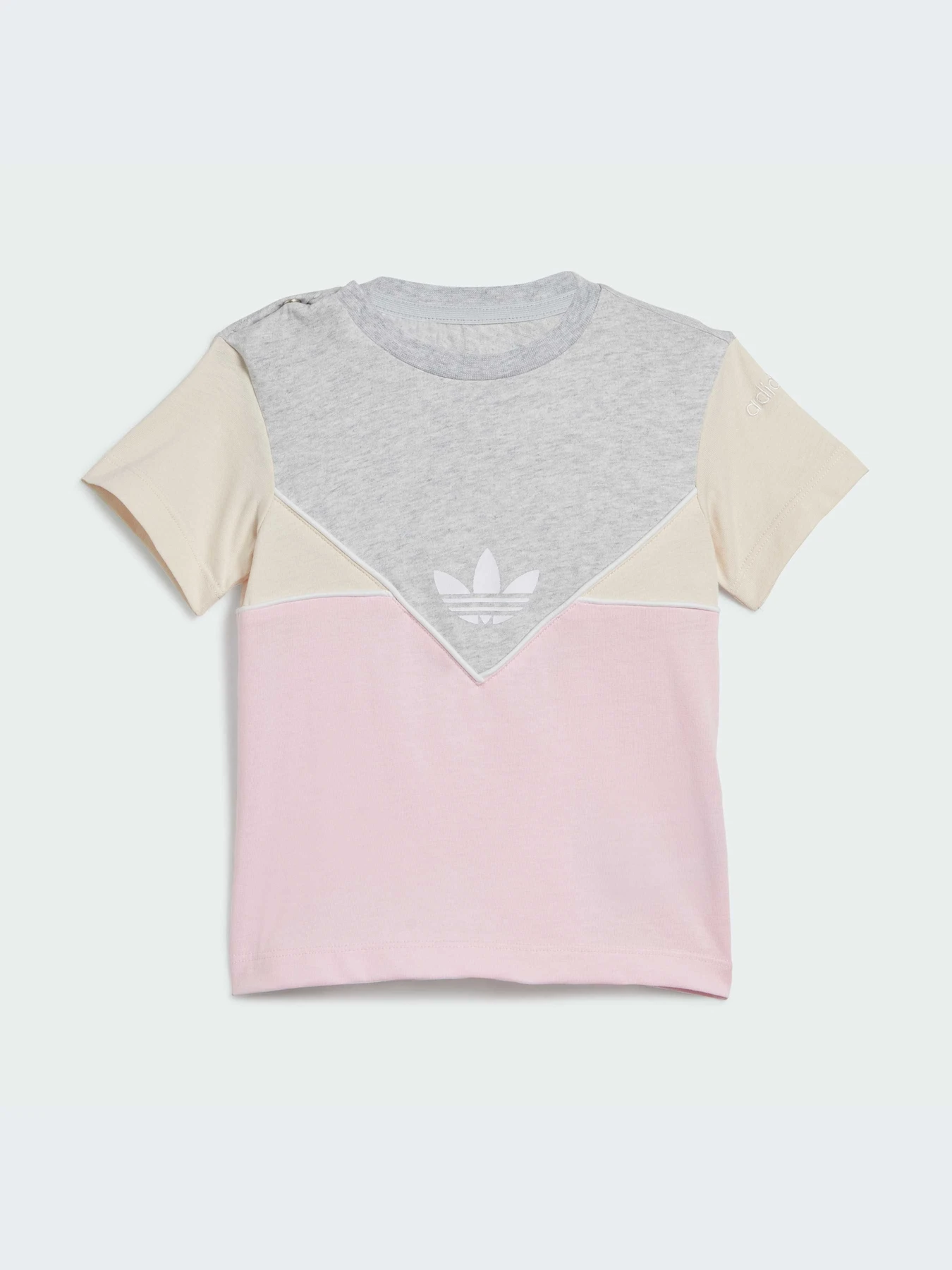Костюмы Adidas Adicolor модель IJ9838-KZ Костюмы Adidas Adicolor модель IJ9838-KZ Фото