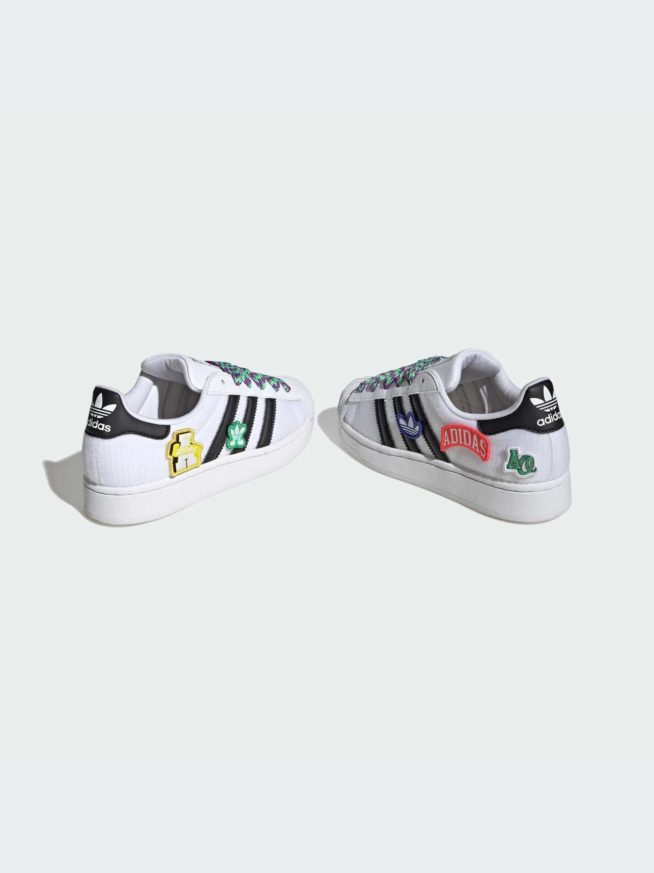 Кроссовки Adidas Superstar модель JH9866-KZ Кроссовки Adidas Superstar модель JH9866-KZ Фото