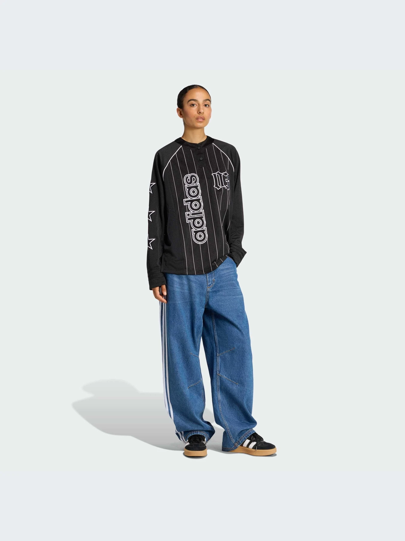 Худи и свитшоты Adidas модель KC6282-KZ Худи и свитшоты Adidas модель KC6282-KZ Фото