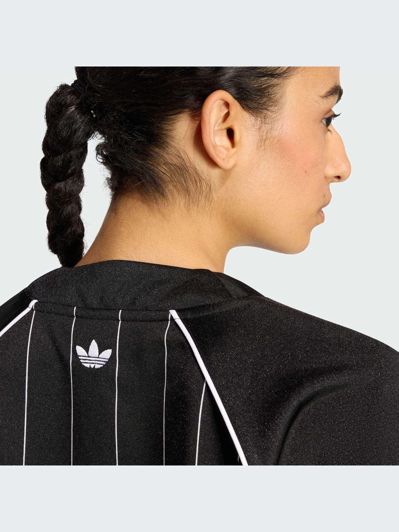 Худи и свитшоты Adidas модель KC6282-KZ Худи и свитшоты Adidas модель KC6282-KZ Фото