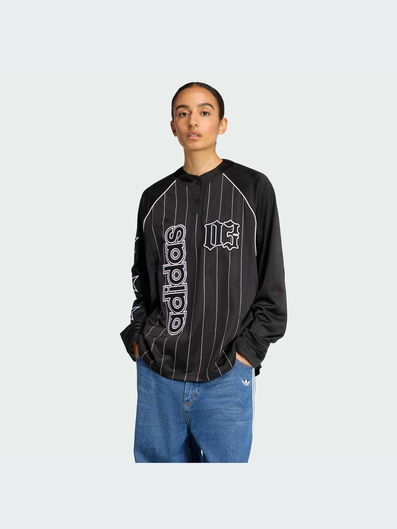 Худи и свитшоты Adidas модель KC6282-KZ Худи и свитшоты Adidas модель KC6282-KZ Фото