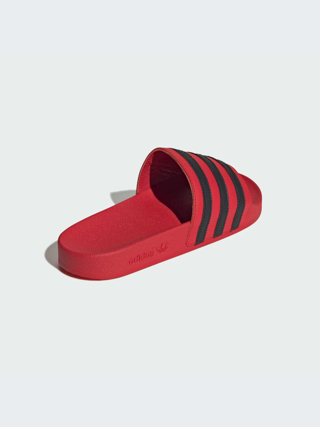 Шлёпанцы Adidas Adilette модель JH7791-KZ Шлёпанцы Adidas Adilette модель JH7791-KZ Фото