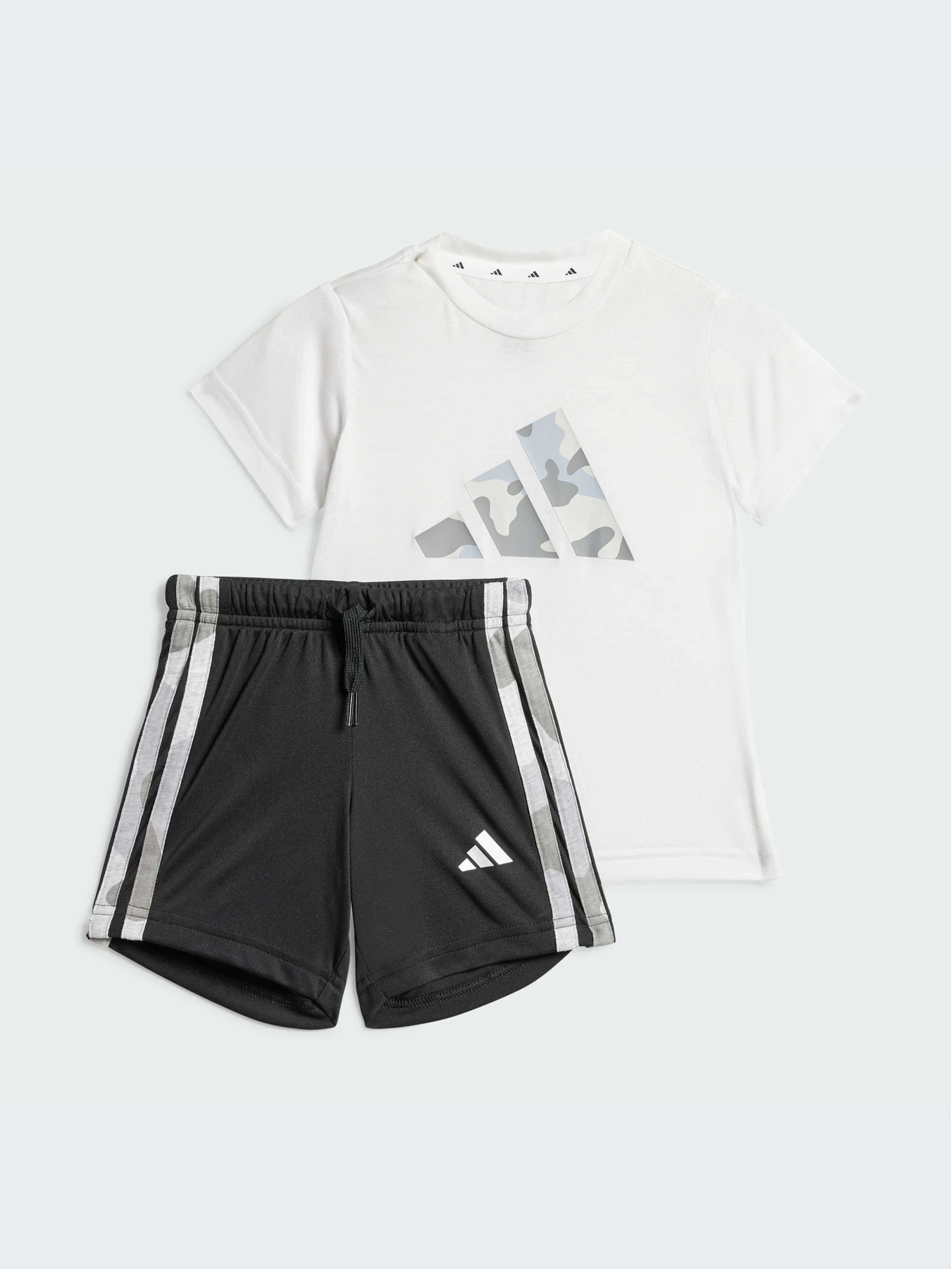 Костюмы Adidas модель JM3797-KZ Костюмы Adidas модель JM3797-KZ Фото
