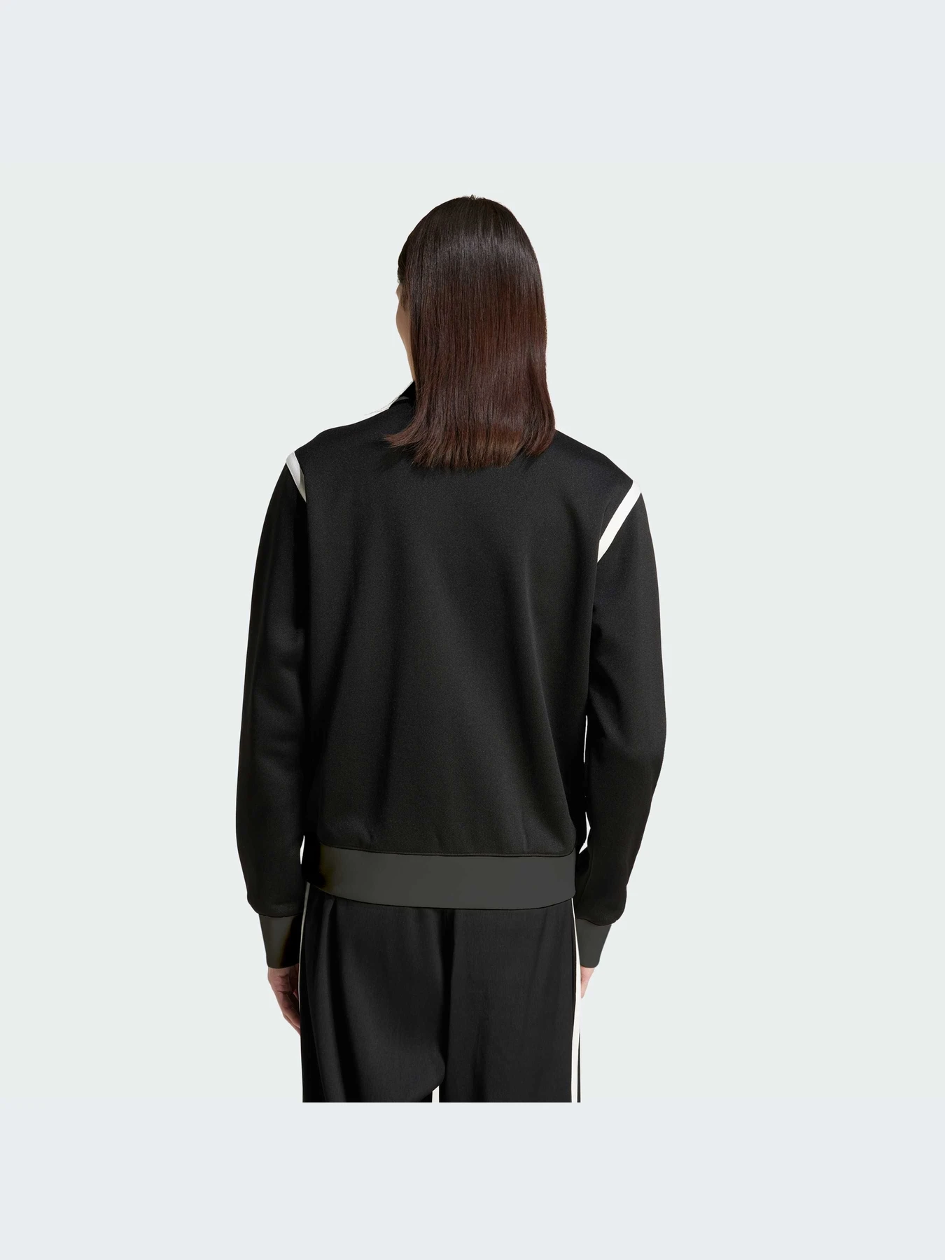 Худи и свитшоты Adidas модель JD3397-KZ Худи и свитшоты Adidas модель JD3397-KZ Фото