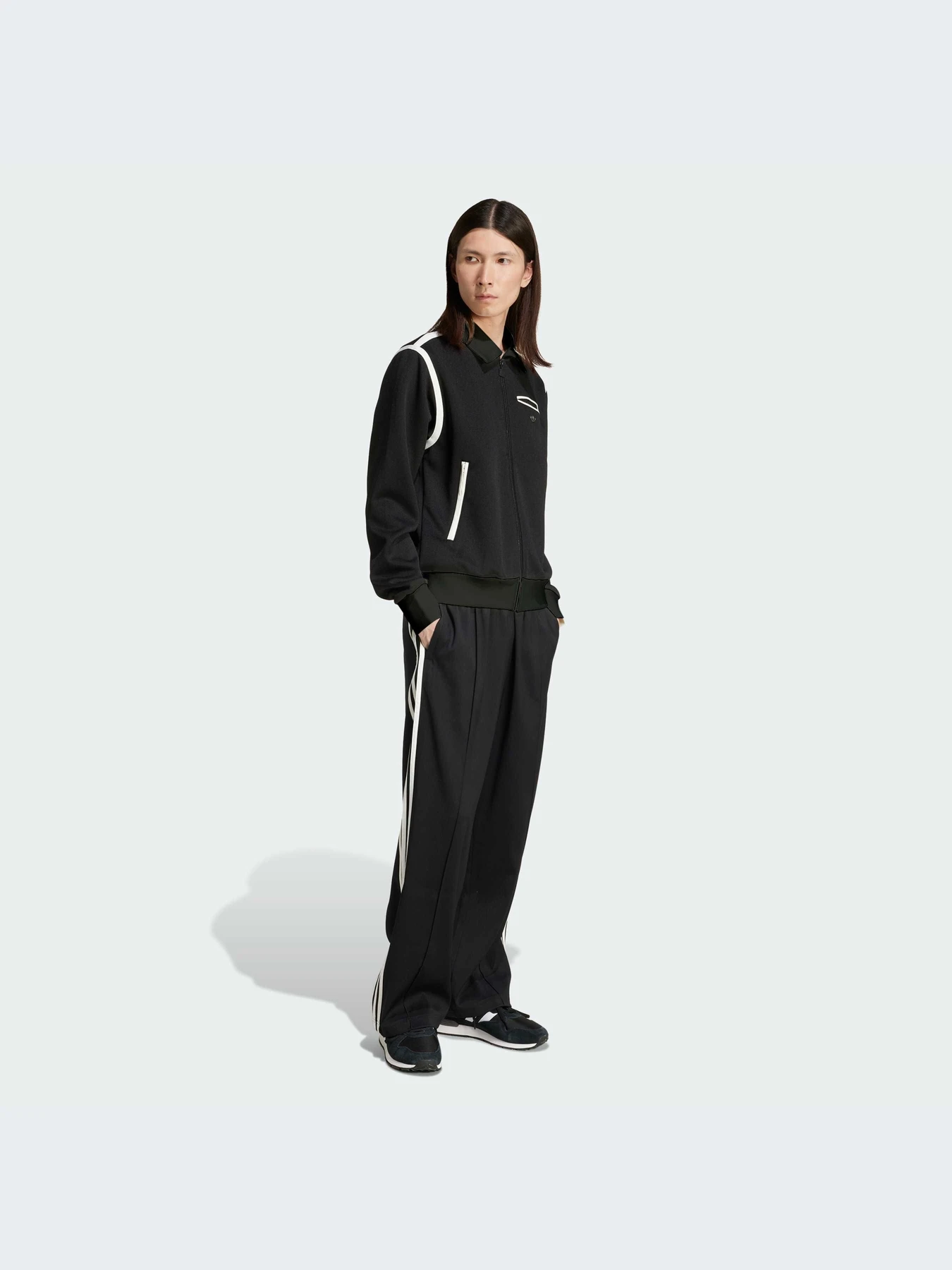 Худи и свитшоты Adidas модель JD3397-KZ Худи и свитшоты Adidas модель JD3397-KZ Фото