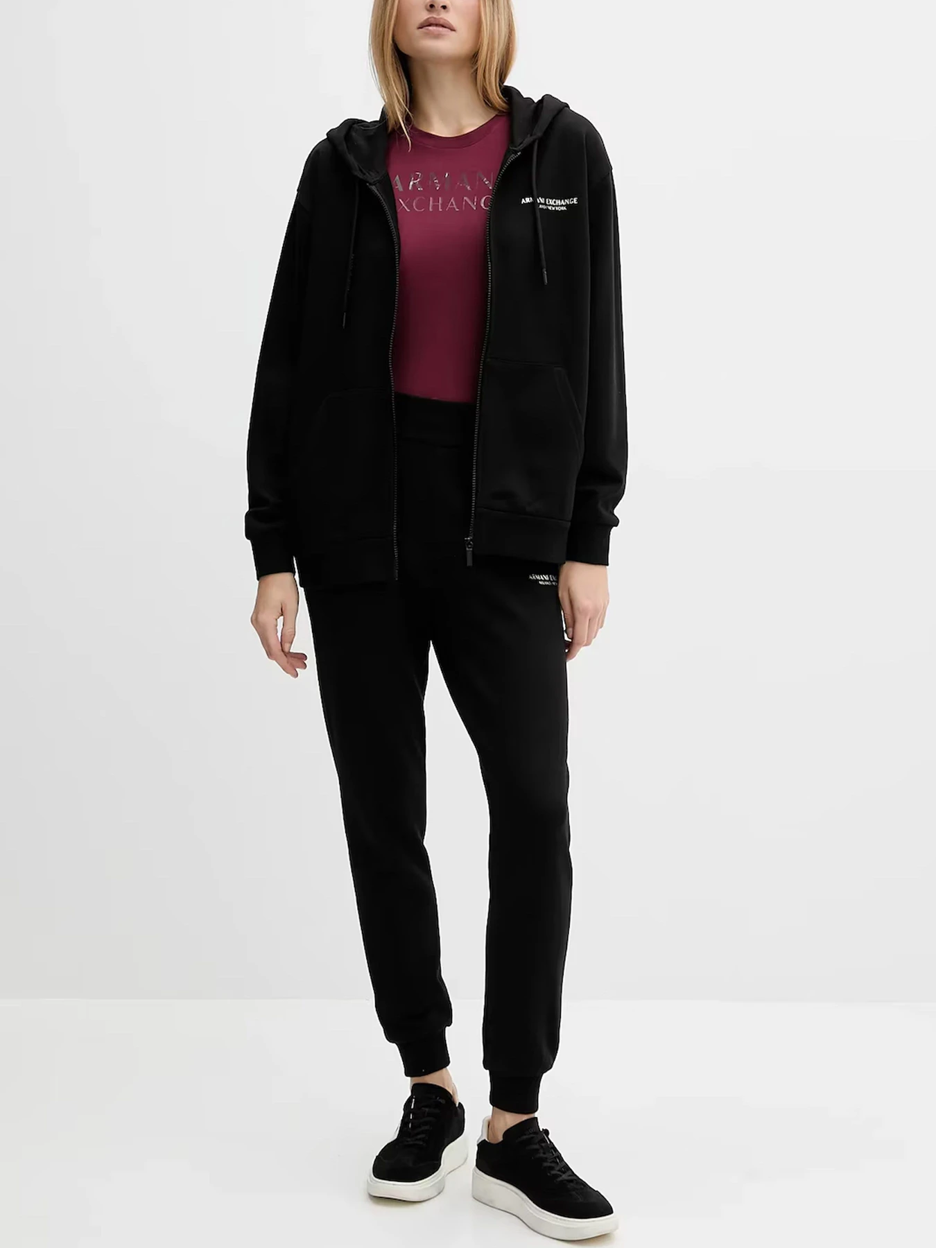 Худи и свитшоты Armani Exchange модель XW001452-AF10830-UC001 Худи и свитшоты Armani Exchange модель XW001452-AF10830-UC001 Фото