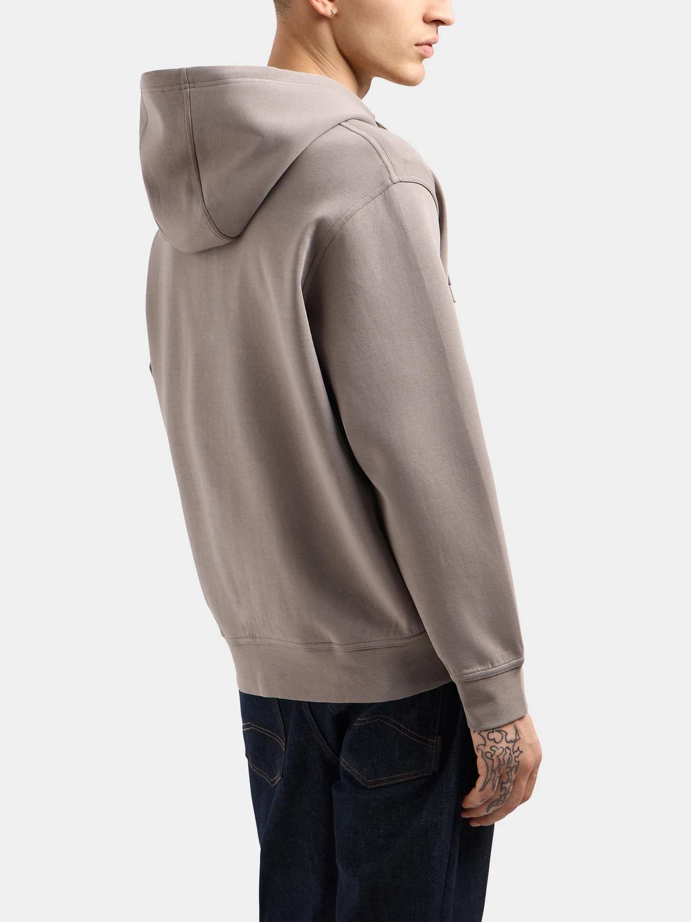 Худи и свитшоты Armani Exchange модель XM000371-AF10818-U6107 Худи и свитшоты Armani Exchange модель XM000371-AF10818-U6107 Фото