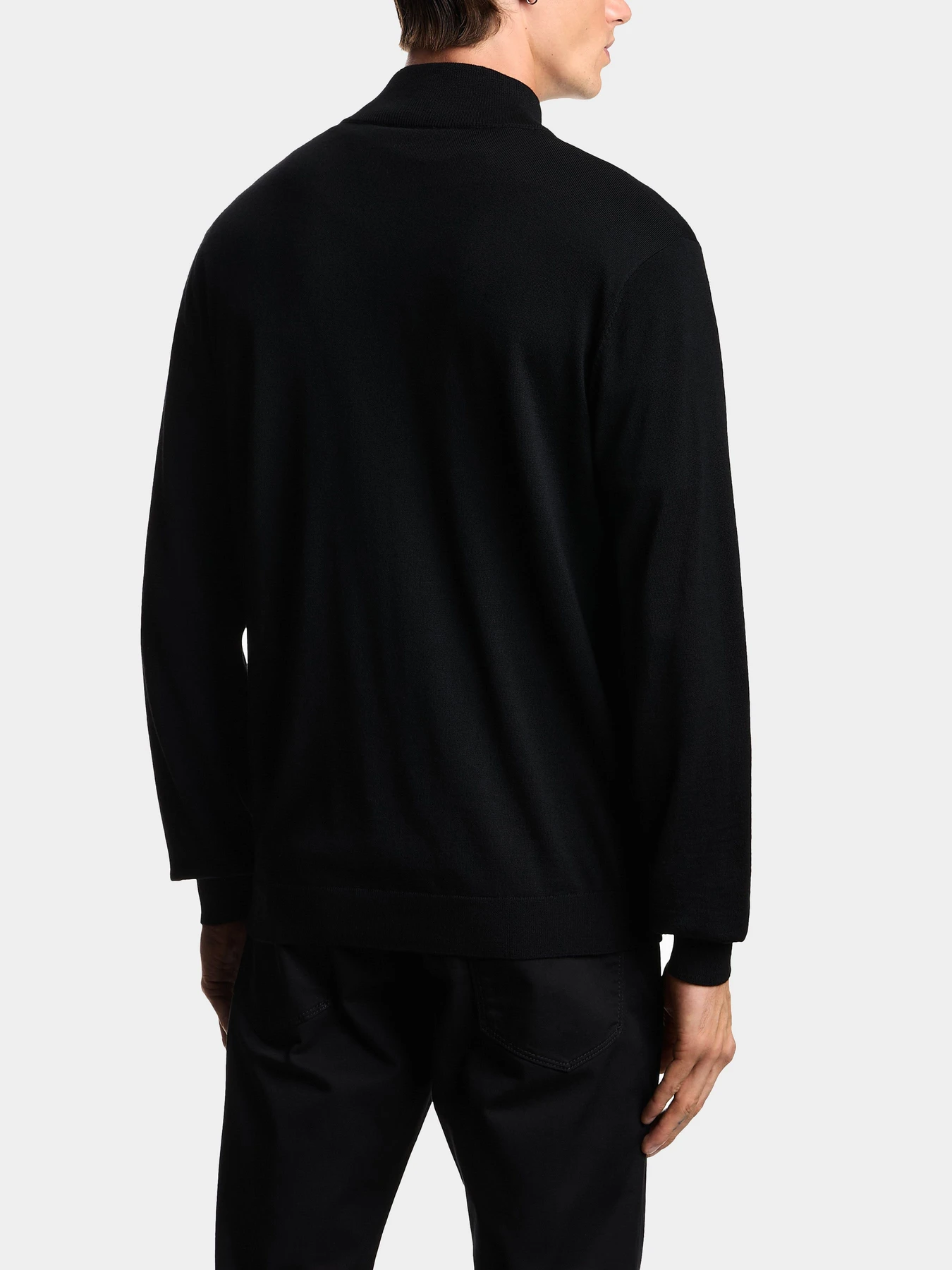 Худи и свитшоты Emporio Armani модель EM004379-AF23421-UC001 Худи и свитшоты Emporio Armani модель EM004379-AF23421-UC001 Фото