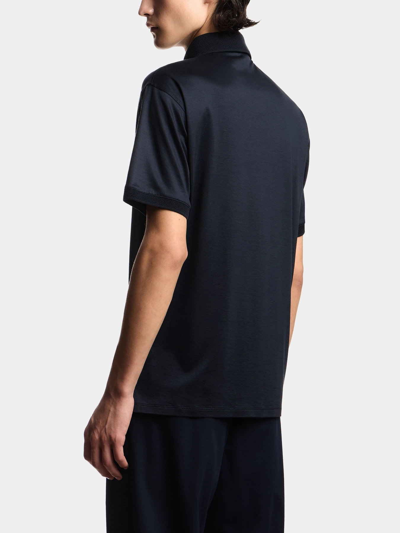 Футболки и поло Emporio Armani модель EM004588-AF10017-UB118 Футболки и поло Emporio Armani модель EM004588-AF10017-UB118 Фото