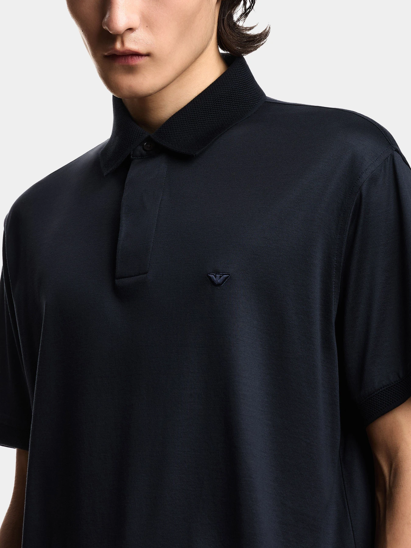 Футболки и поло Emporio Armani модель EM004588-AF10017-UB118 Футболки и поло Emporio Armani модель EM004588-AF10017-UB118 Фото