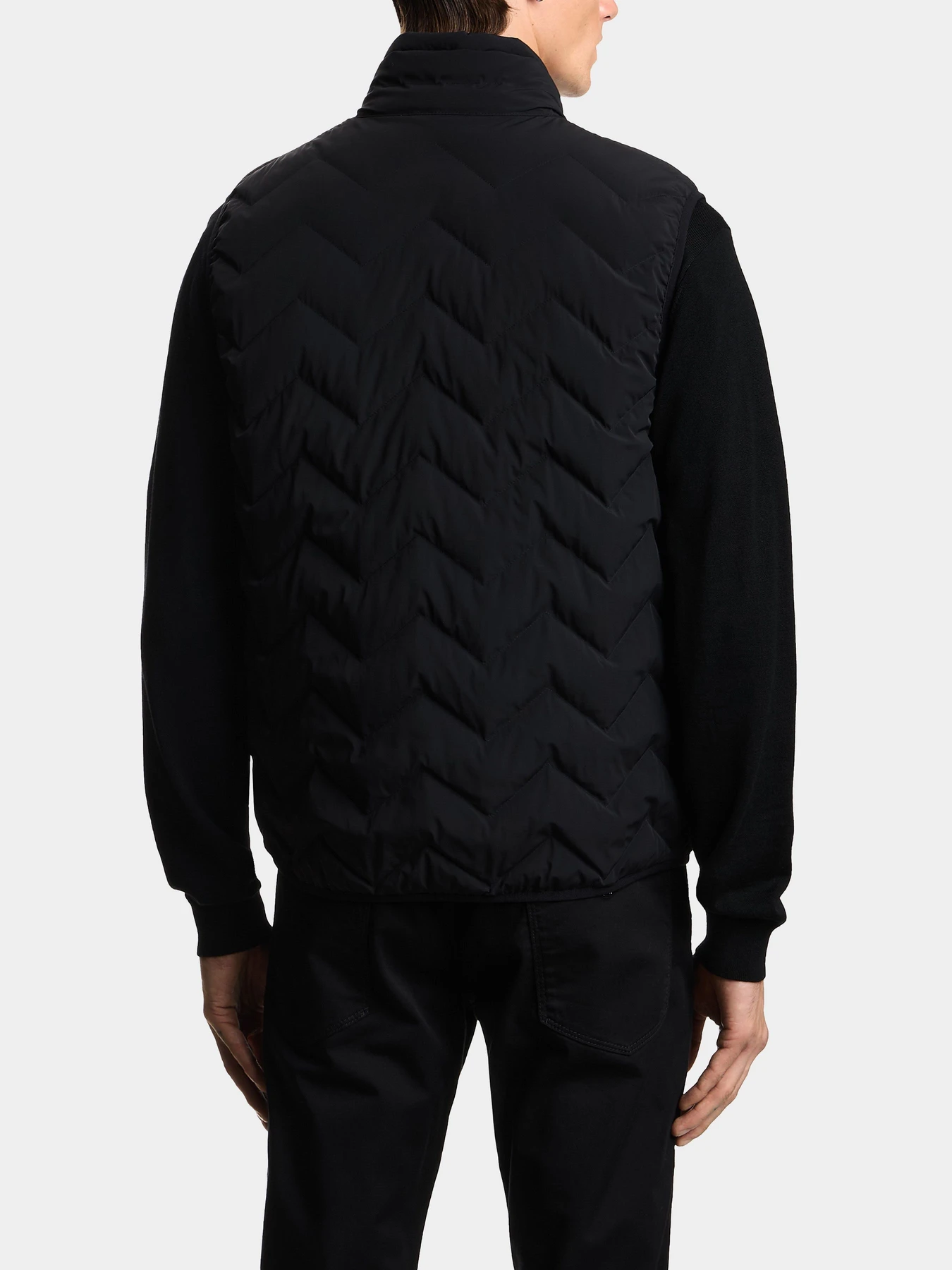Куртки и дубленки Emporio Armani модель EM004946-AF18499-UC001 Куртки и дубленки Emporio Armani модель EM004946-AF18499-UC001 Фото