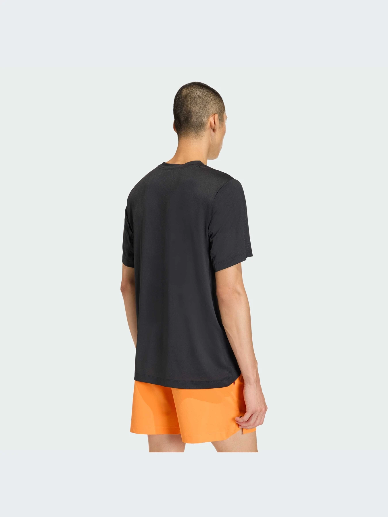 Футболки и поло Adidas модель KE9932-KZ Футболки и поло Adidas модель KE9932-KZ Фото