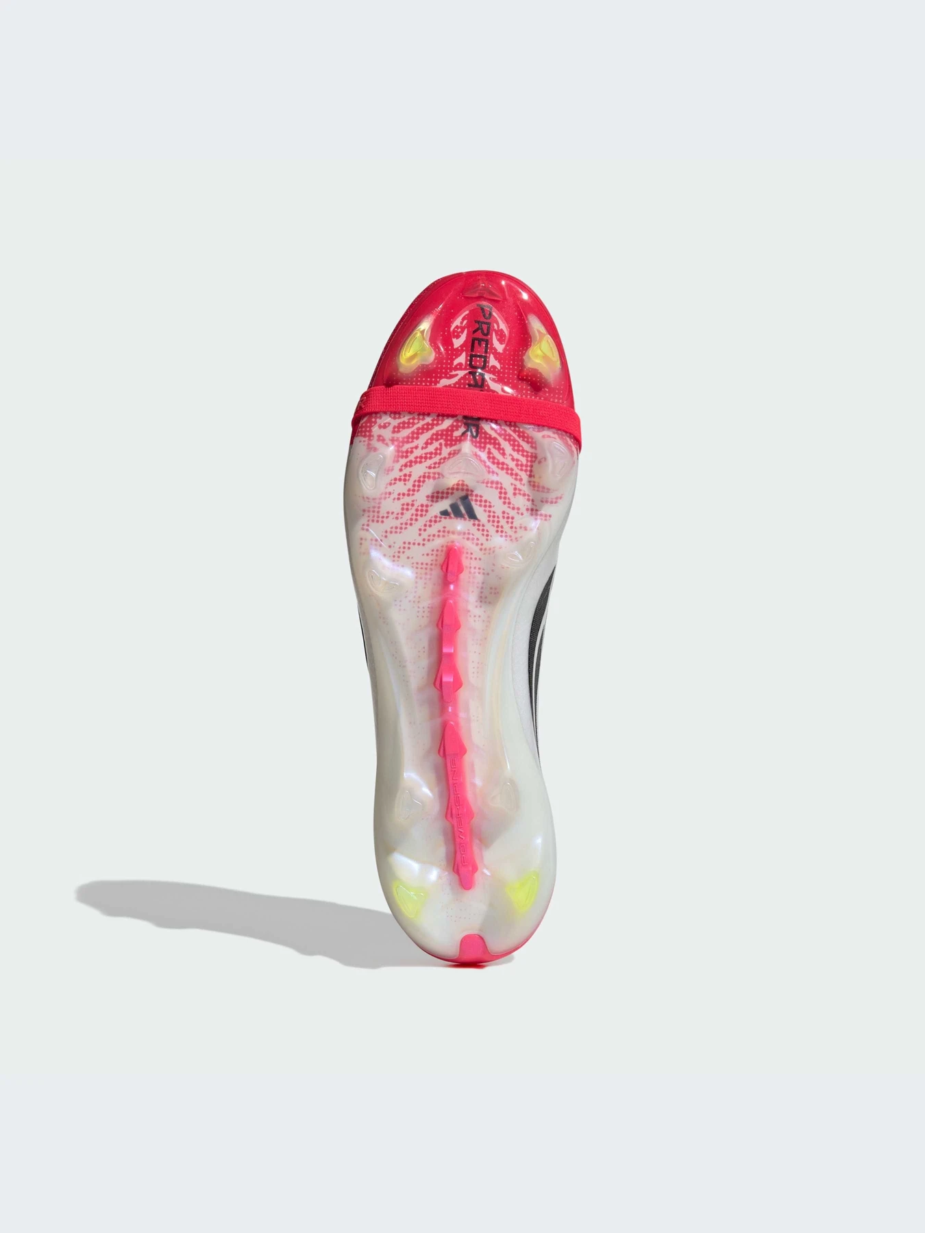 Кроссовки Adidas Predator модель JS0380-KZ Кроссовки Adidas Predator модель JS0380-KZ Фото