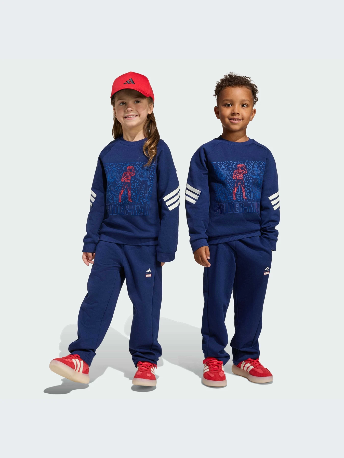 Костюмы Adidas модель JZ3569-KZ Костюмы Adidas модель JZ3569-KZ Фото