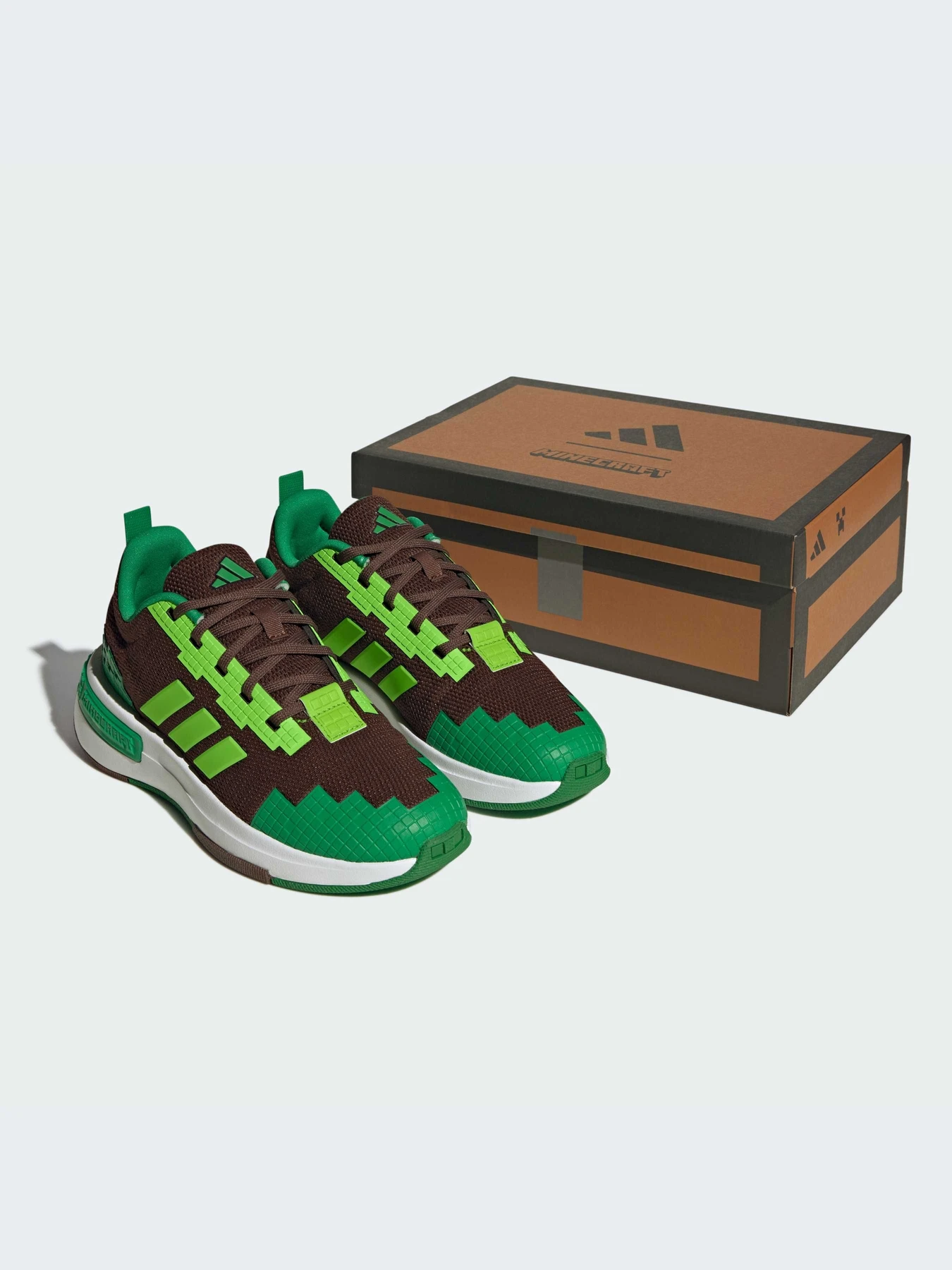 Кроссовки Adidas модель JR1965-KZ Кроссовки Adidas модель JR1965-KZ Фото