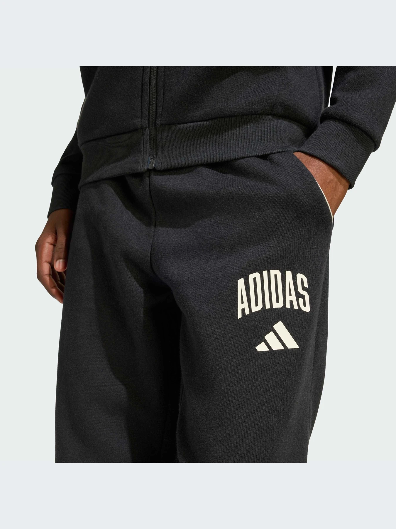 Брюки Adidas модель KC4573-KZ Брюки Adidas модель KC4573-KZ Фото
