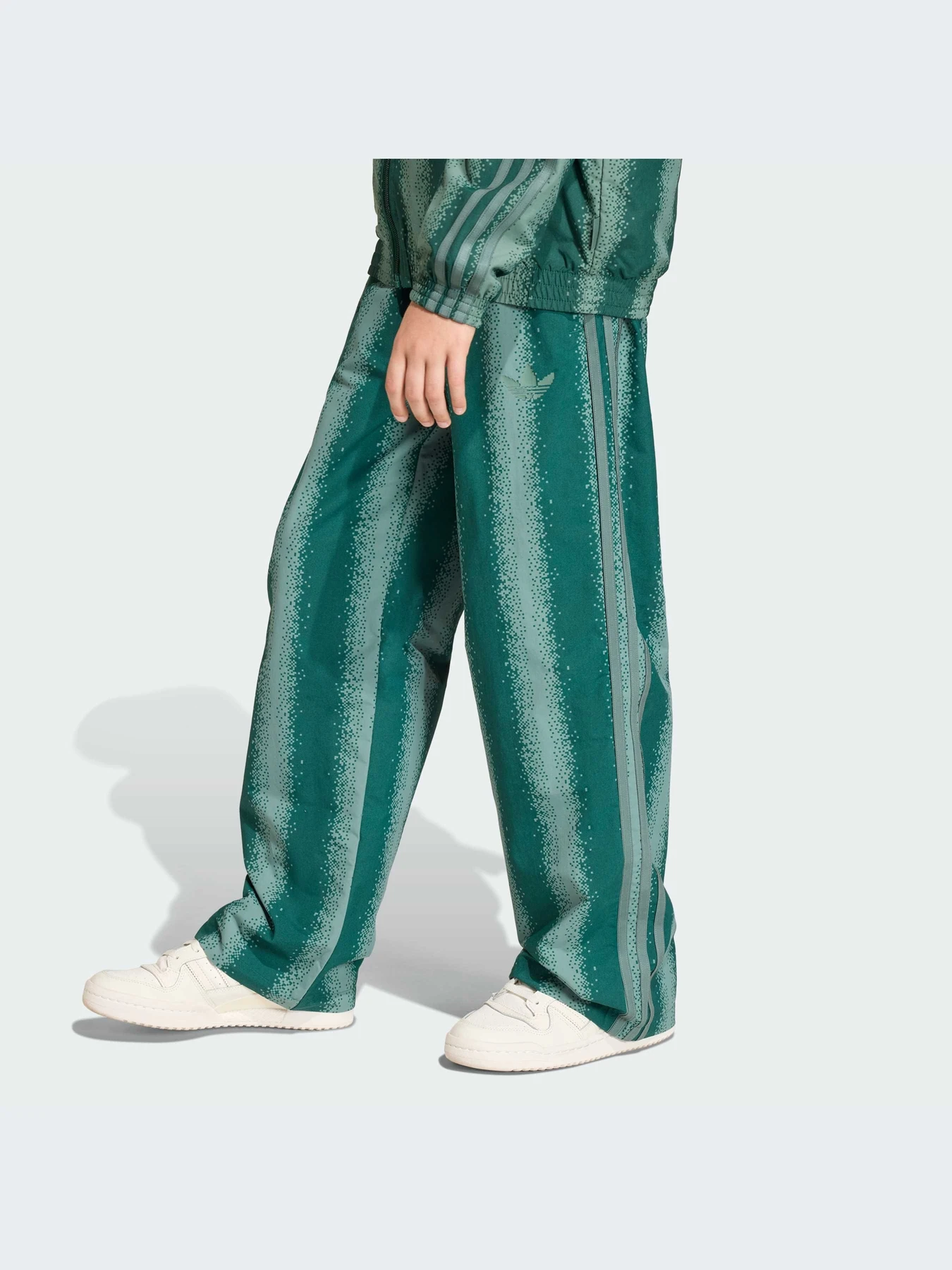 Брюки Adidas модель KE2755-KZ Брюки Adidas модель KE2755-KZ Фото