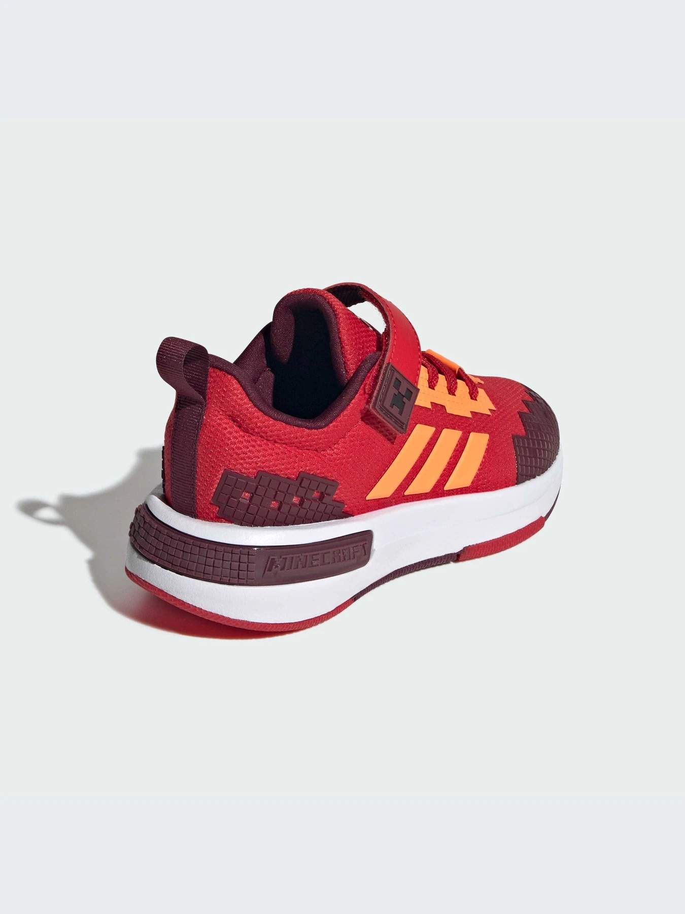Кроссовки Adidas модель JR4548-KZ Кроссовки Adidas модель JR4548-KZ Фото