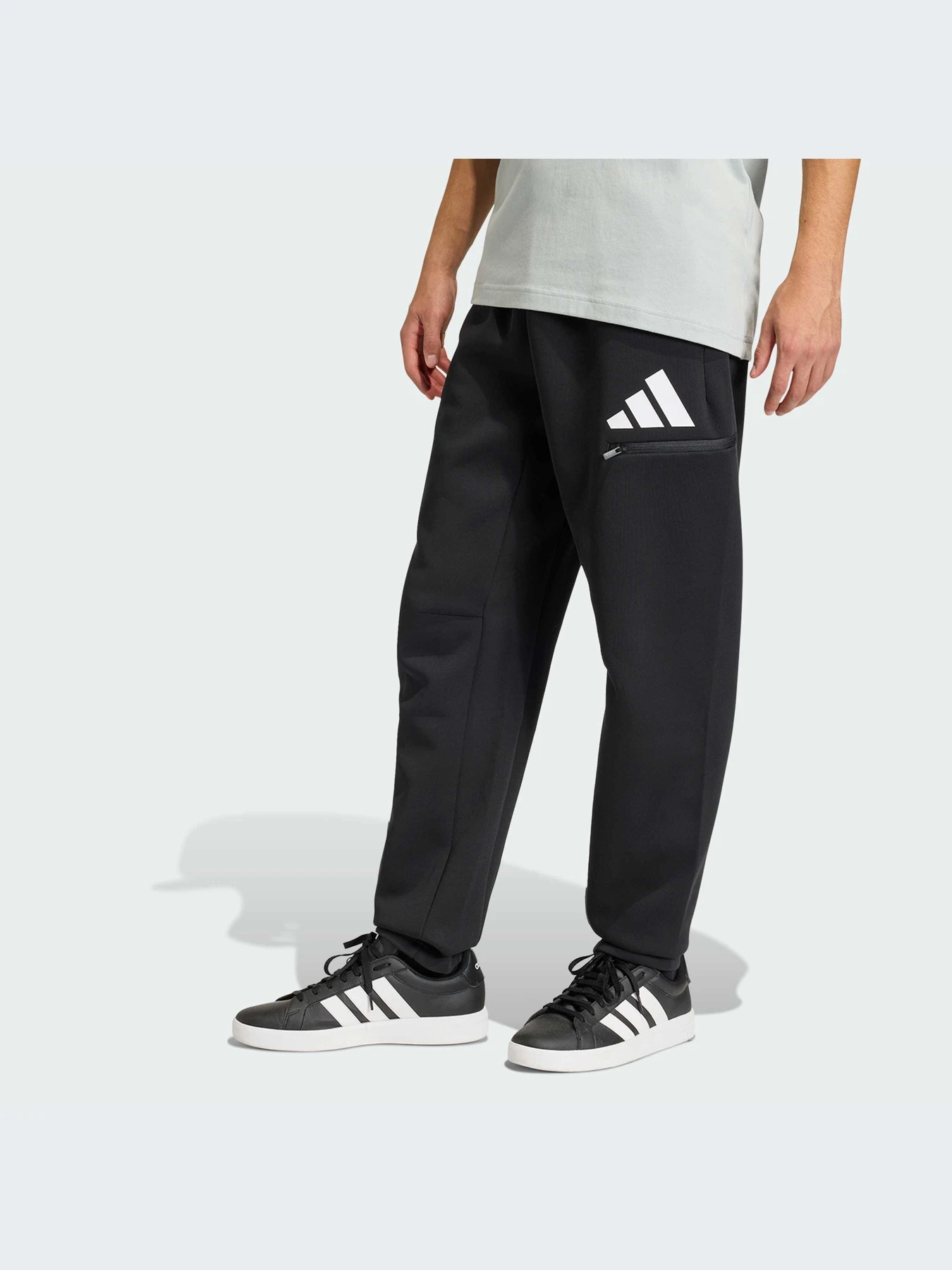 Брюки Adidas Icons модель JZ9399-KZ Брюки Adidas Icons модель JZ9399-KZ Фото