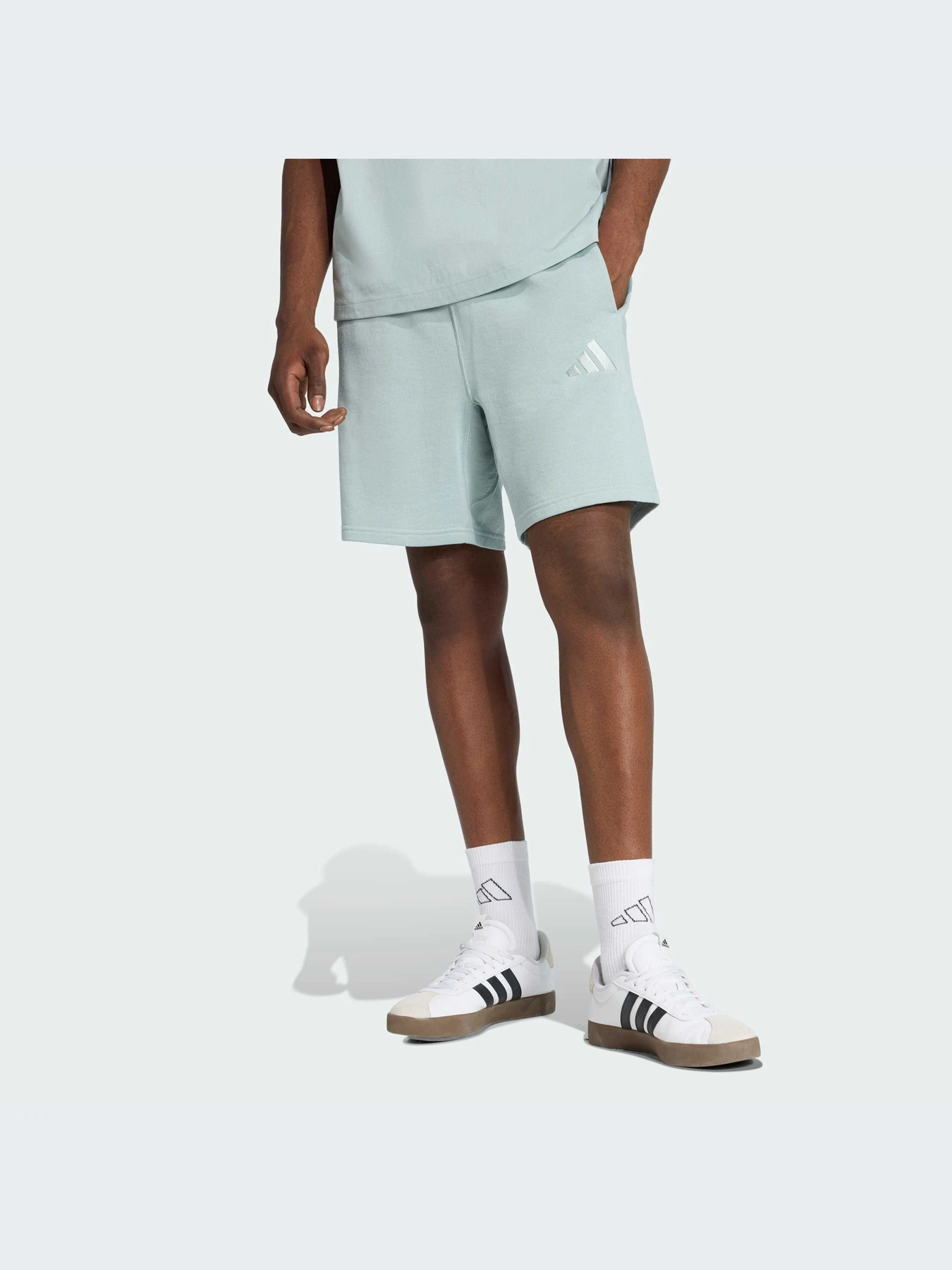 Шорты Adidas модель KC3157-KZ Шорты Adidas модель KC3157-KZ Фото