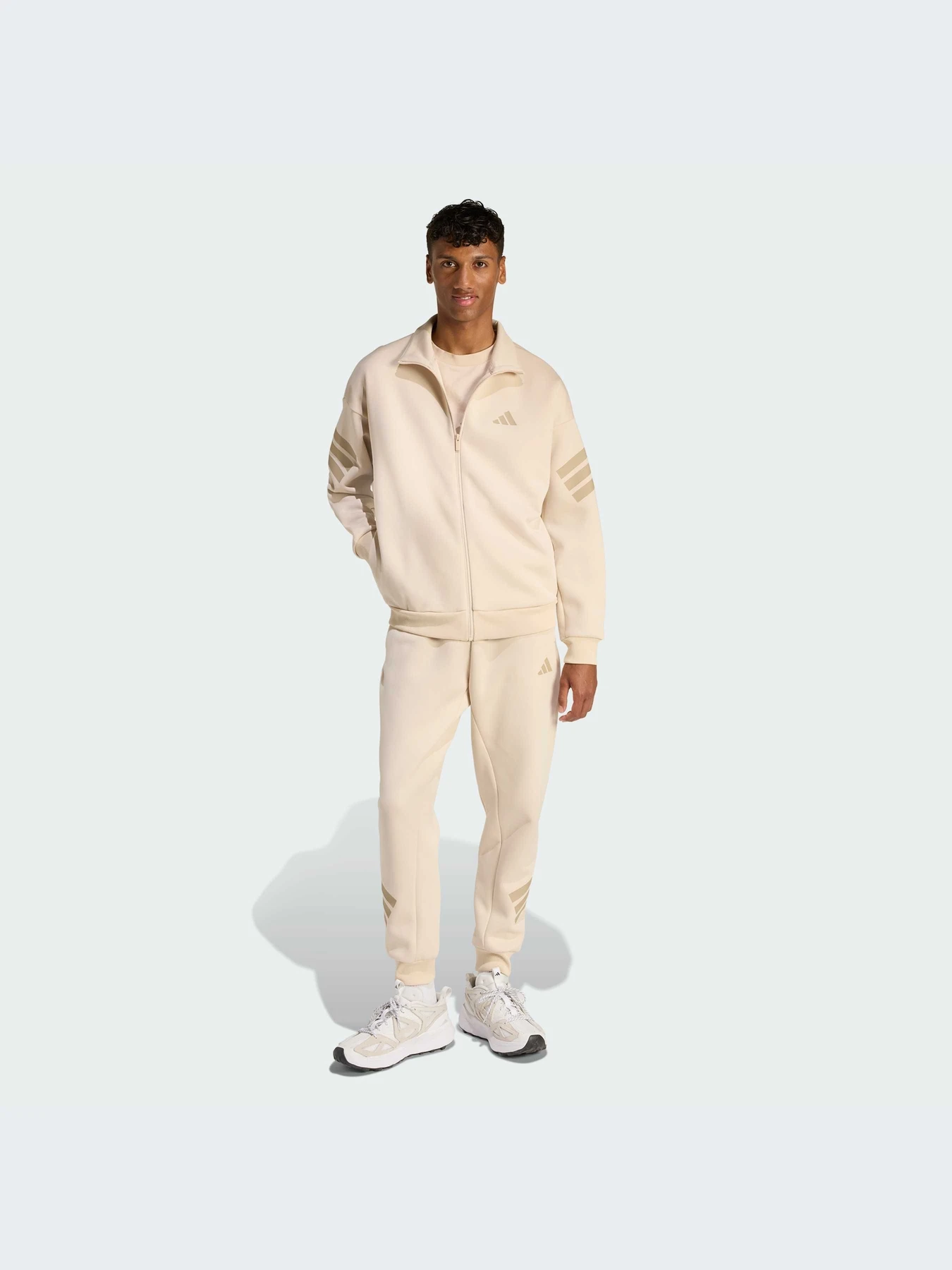 Худи и свитшоты Adidas модель KD5234-KZ Худи и свитшоты Adidas модель KD5234-KZ Фото