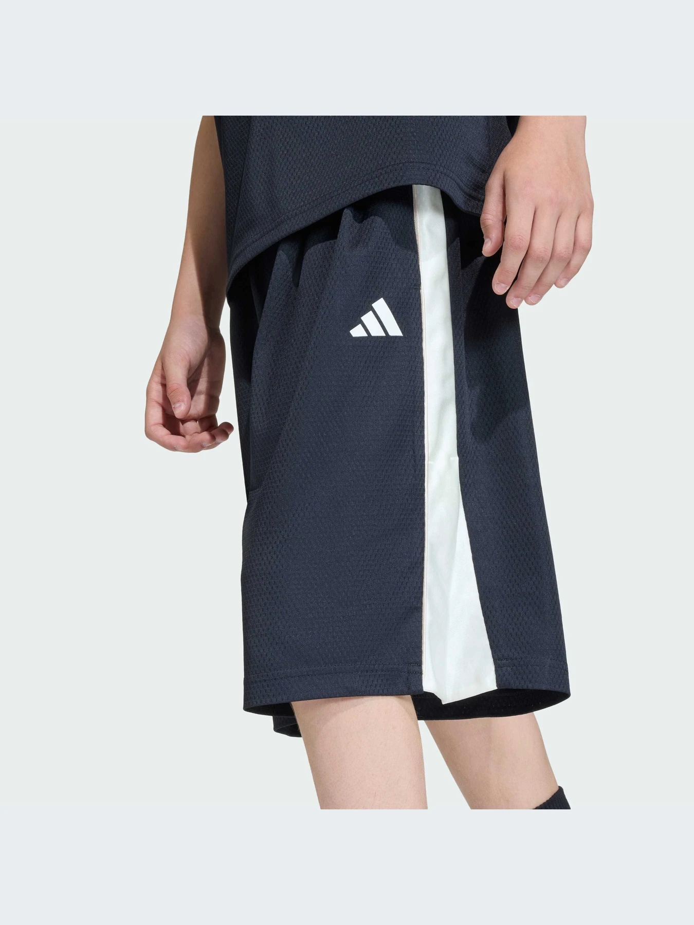 Шорты Adidas модель KC4640-KZ Шорты Adidas модель KC4640-KZ Фото