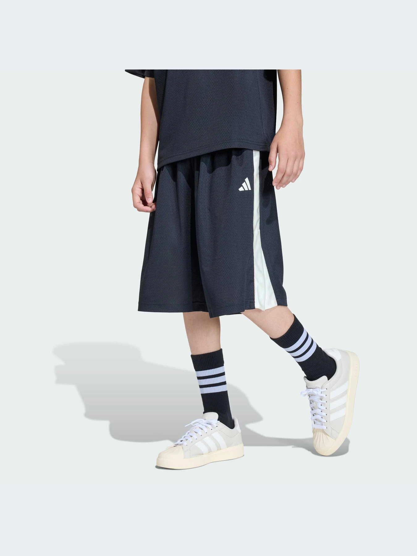 Шорты Adidas модель KC4640-KZ Шорты Adidas модель KC4640-KZ Фото