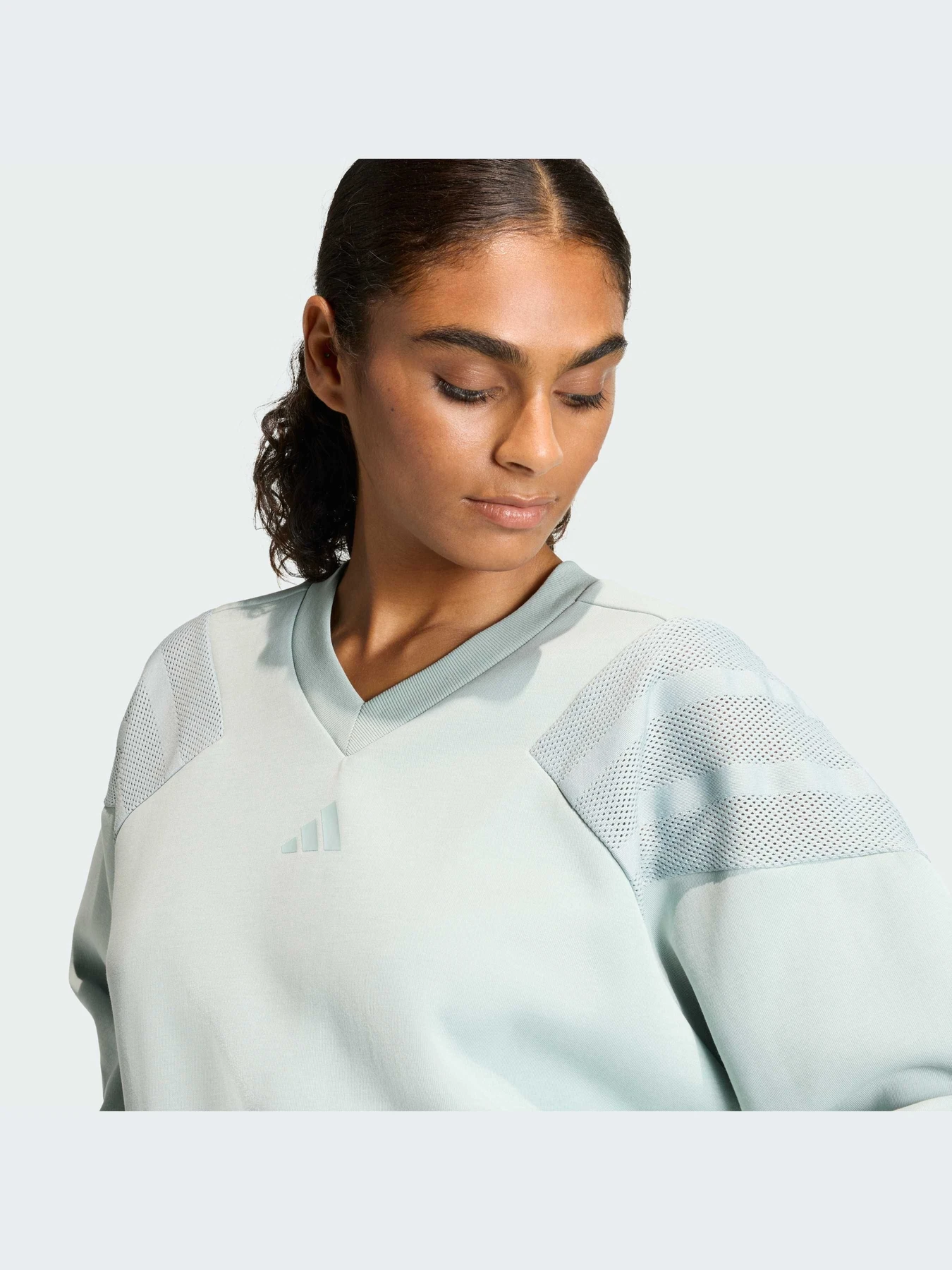 Худи и свитшоты Adidas Icons модель KB4245-KZ Худи и свитшоты Adidas Icons модель KB4245-KZ Фото