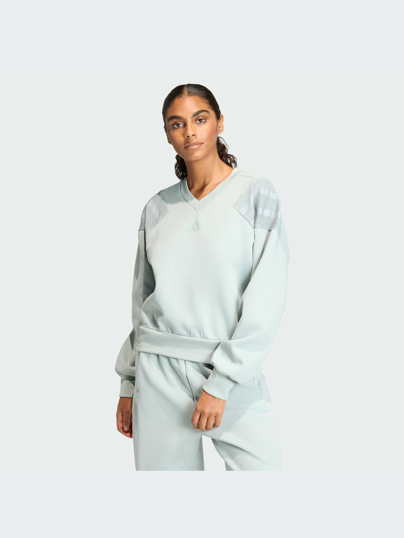 Худи и свитшоты Adidas Icons модель KB4245-KZ Худи и свитшоты Adidas Icons модель KB4245-KZ Фото
