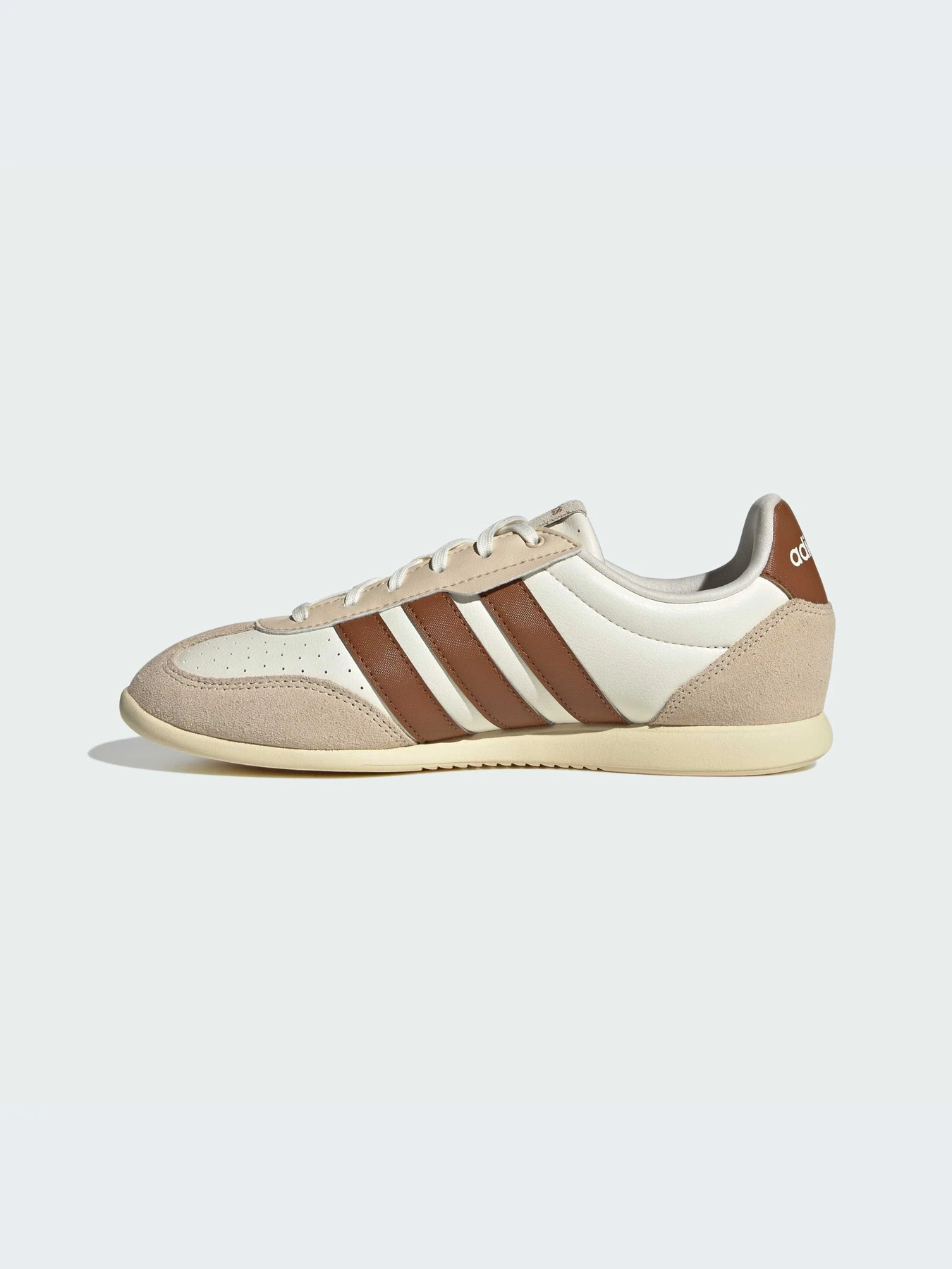 Кроссовки Adidas модель HQ7389-KZ Кроссовки Adidas модель HQ7389-KZ Фото