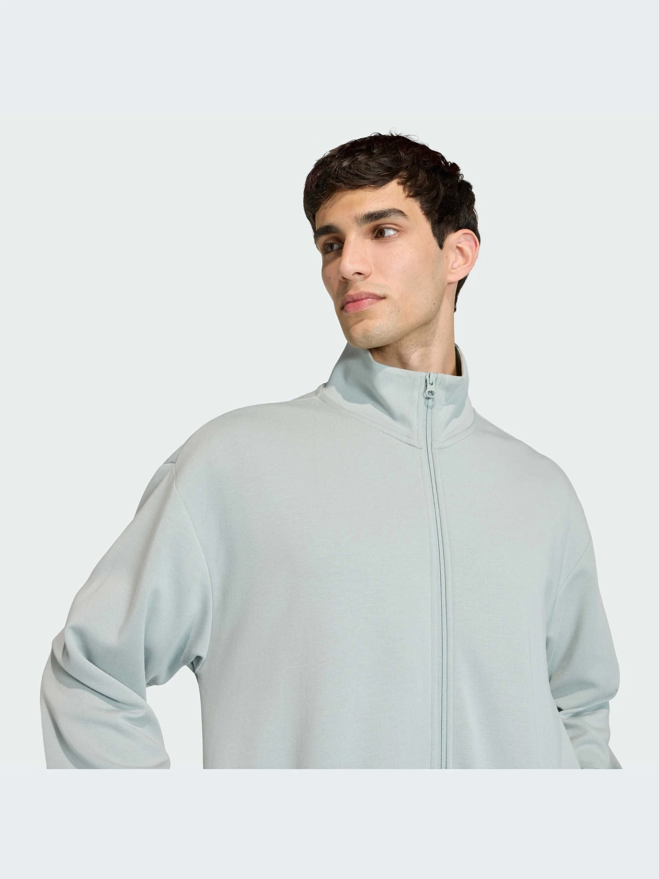 Худи и свитшоты Adidas модель KF0347-KZ Худи и свитшоты Adidas модель KF0347-KZ Фото