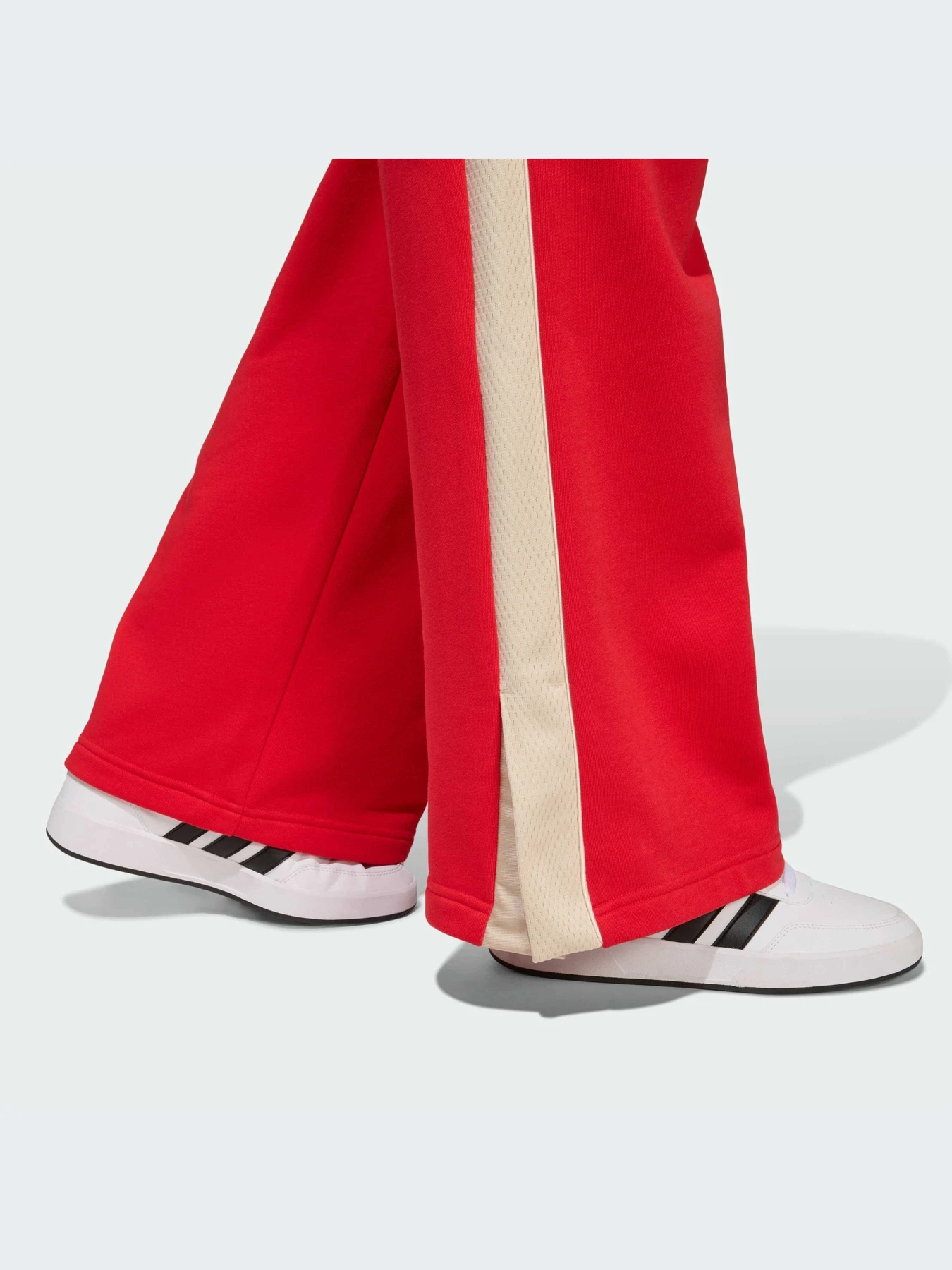 Брюки Adidas модель KD3398-KZ Брюки Adidas модель KD3398-KZ Фото