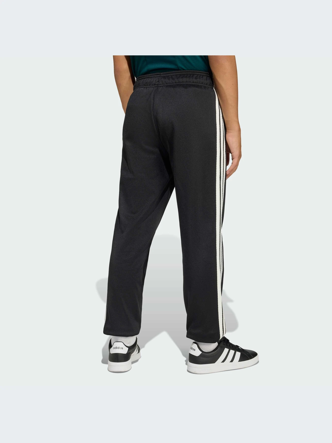 Брюки Adidas модель KB7000-KZ Брюки Adidas модель KB7000-KZ Фото