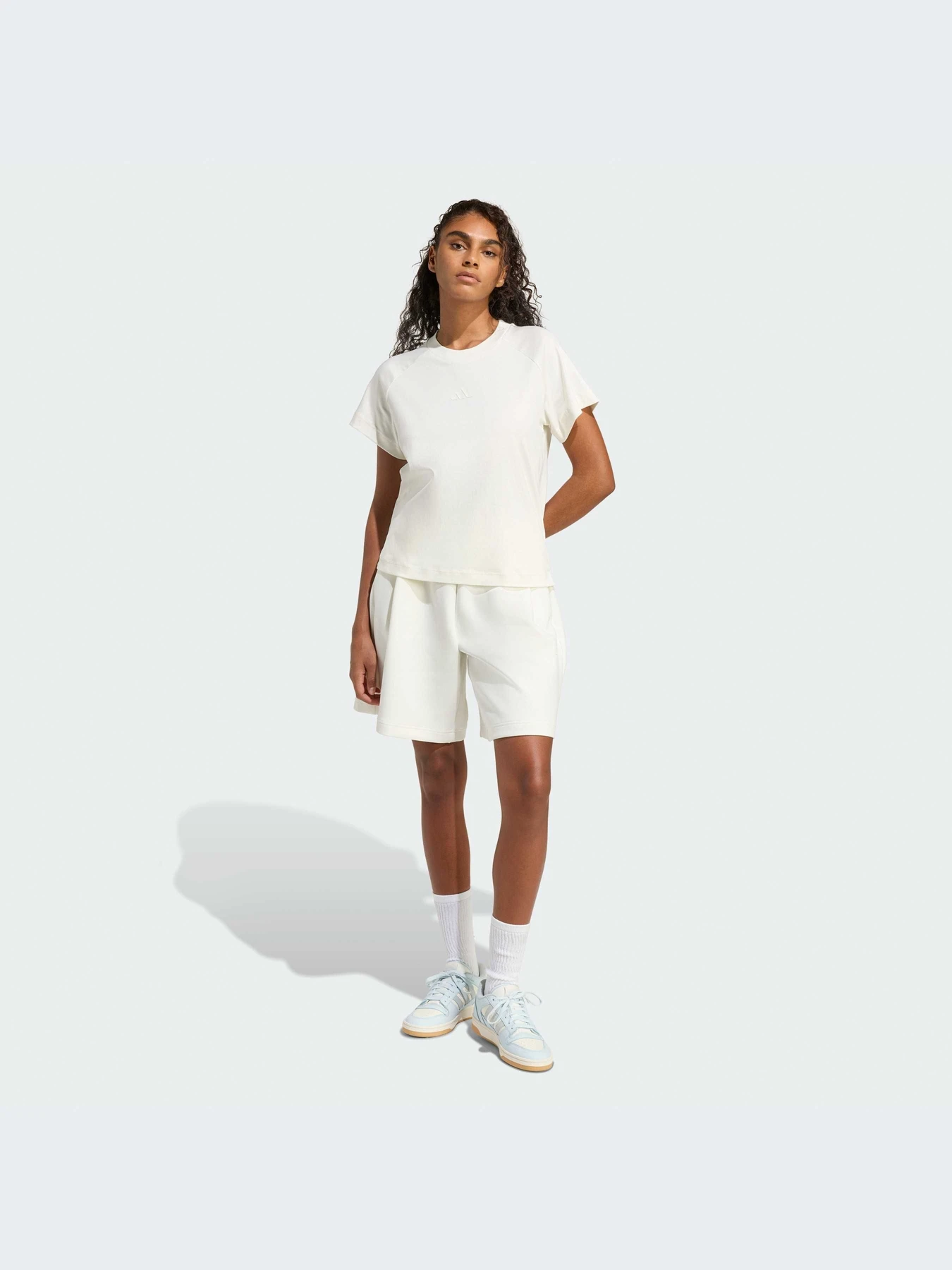 Футболки и поло Adidas модель KC9818-KZ Футболки и поло Adidas модель KC9818-KZ Фото