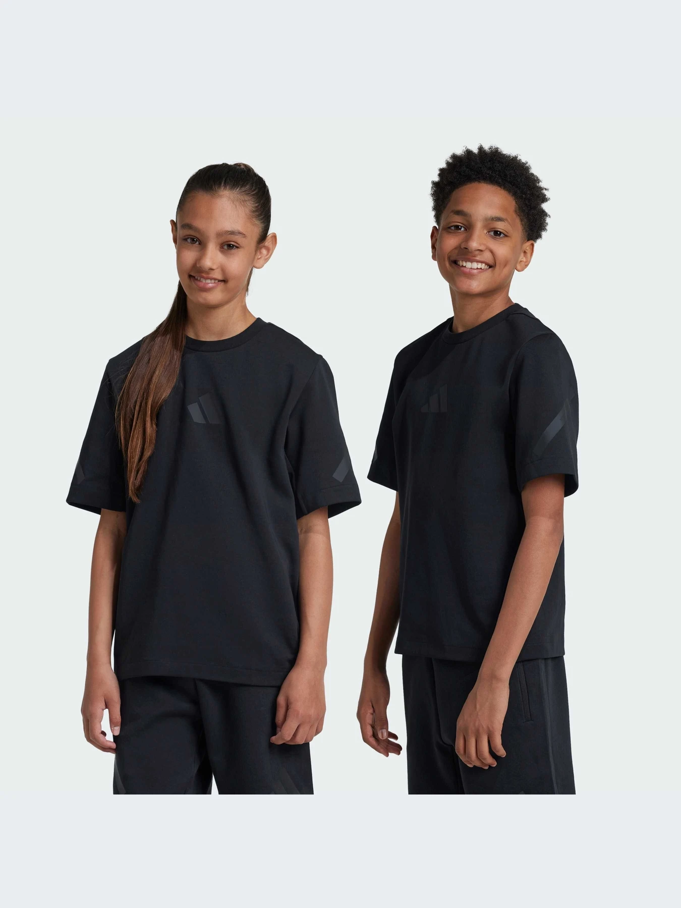 Футболки и поло Adidas ZNE модель JF2499-KZ Футболки и поло Adidas ZNE модель JF2499-KZ Фото