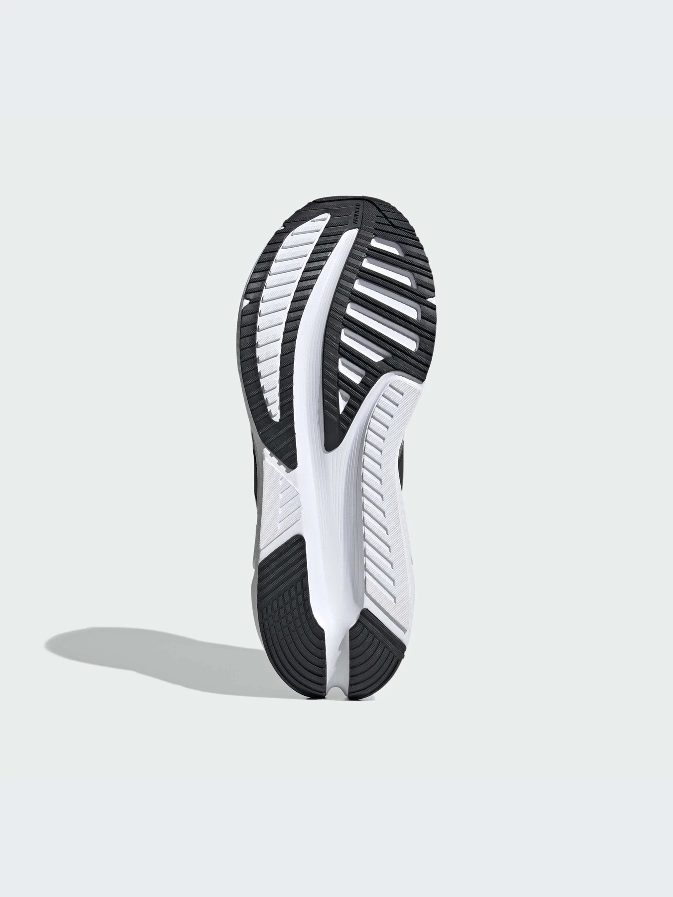Кроссовки Adidas модель JS1174-KZ Кроссовки Adidas модель JS1174-KZ Фото