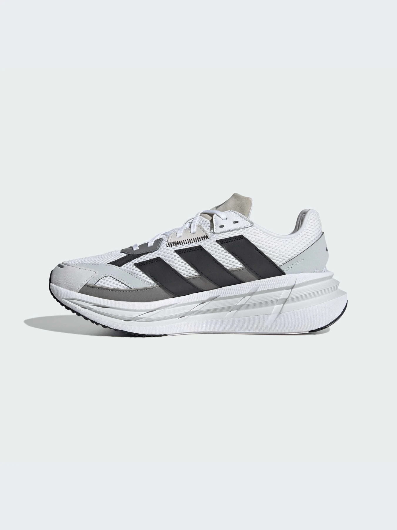 Кроссовки Adidas модель JS1174-KZ Кроссовки Adidas модель JS1174-KZ Фото