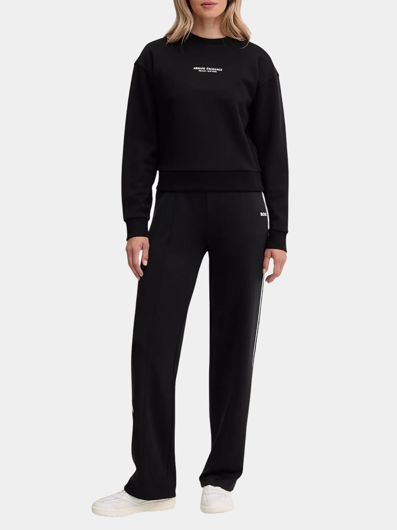 Худи и свитшоты Armani Exchange модель XW001451-AF10830-UC001 Худи и свитшоты Armani Exchange модель XW001451-AF10830-UC001 Фото