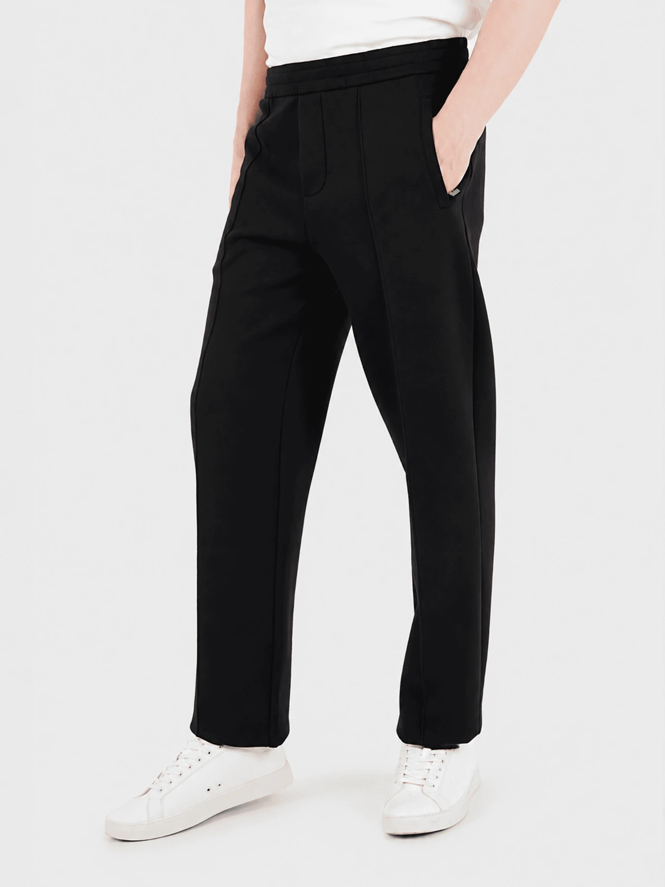 Брюки Emporio Armani модель EM004543-AF10013-UC001 Брюки Emporio Armani модель EM004543-AF10013-UC001 Фото