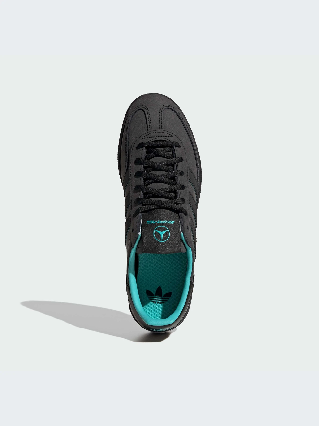 Кроссовки Adidas модель KJ1195-KZ Кроссовки Adidas модель KJ1195-KZ Фото